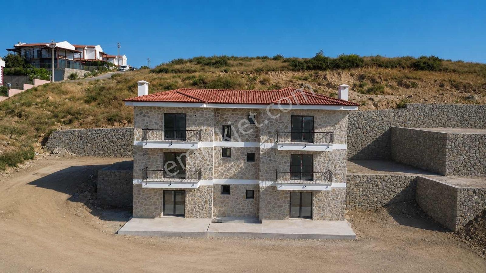Datça Burgaz'da Satılık Bahçe Katı 2+1 Daire — fotoğraf 4