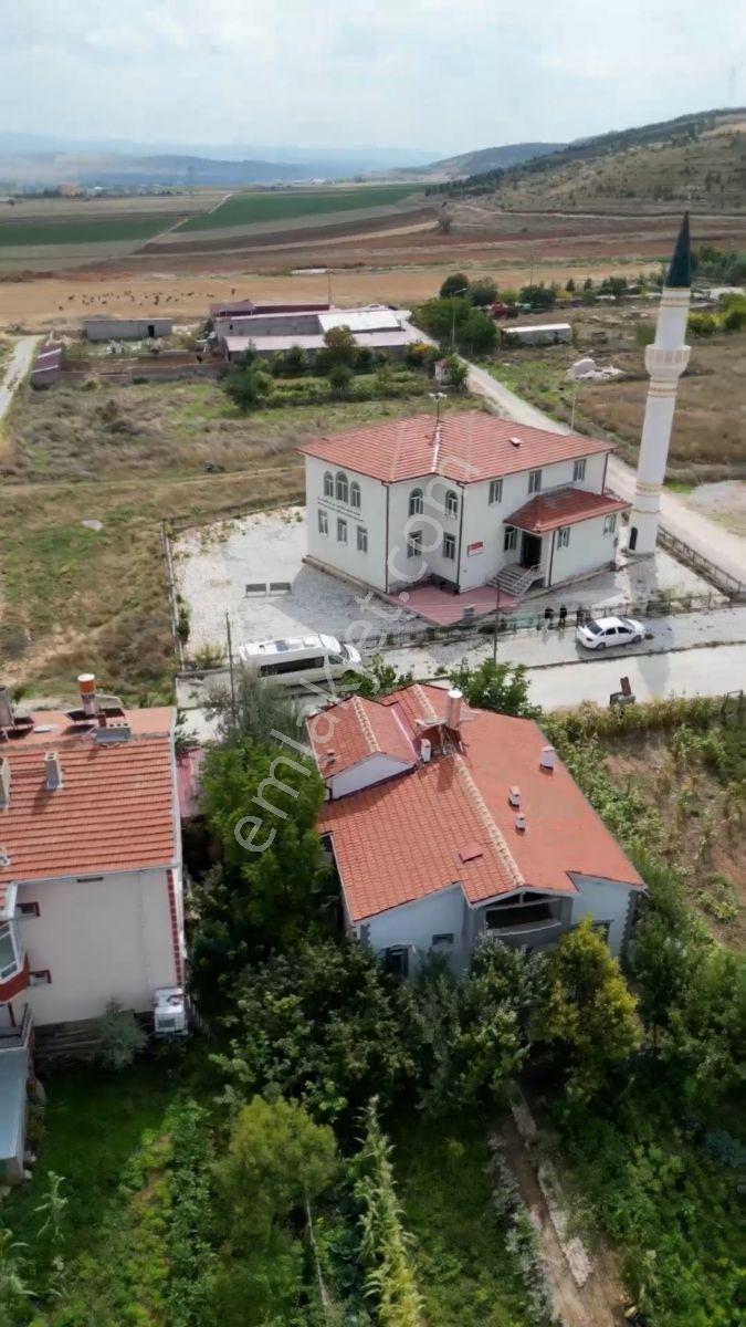 Kampüs Gayrimenkul'den Ilgın Ilıca Mah.de Satılık Müstakil Ev — fotoğraf 5