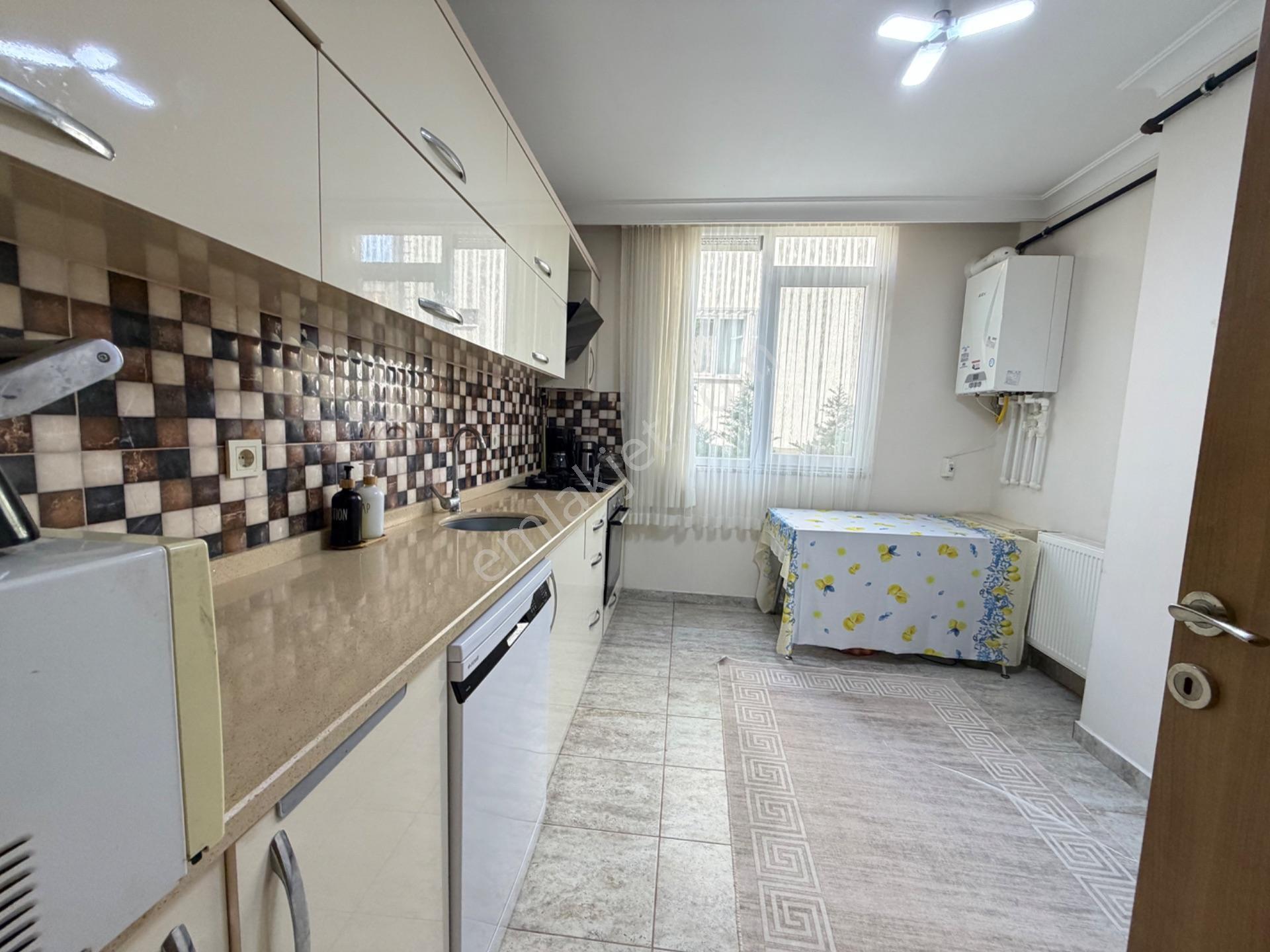 Maltepe Cevizli Mahallesinde 2+1 Satılık Daire — fotoğraf 20