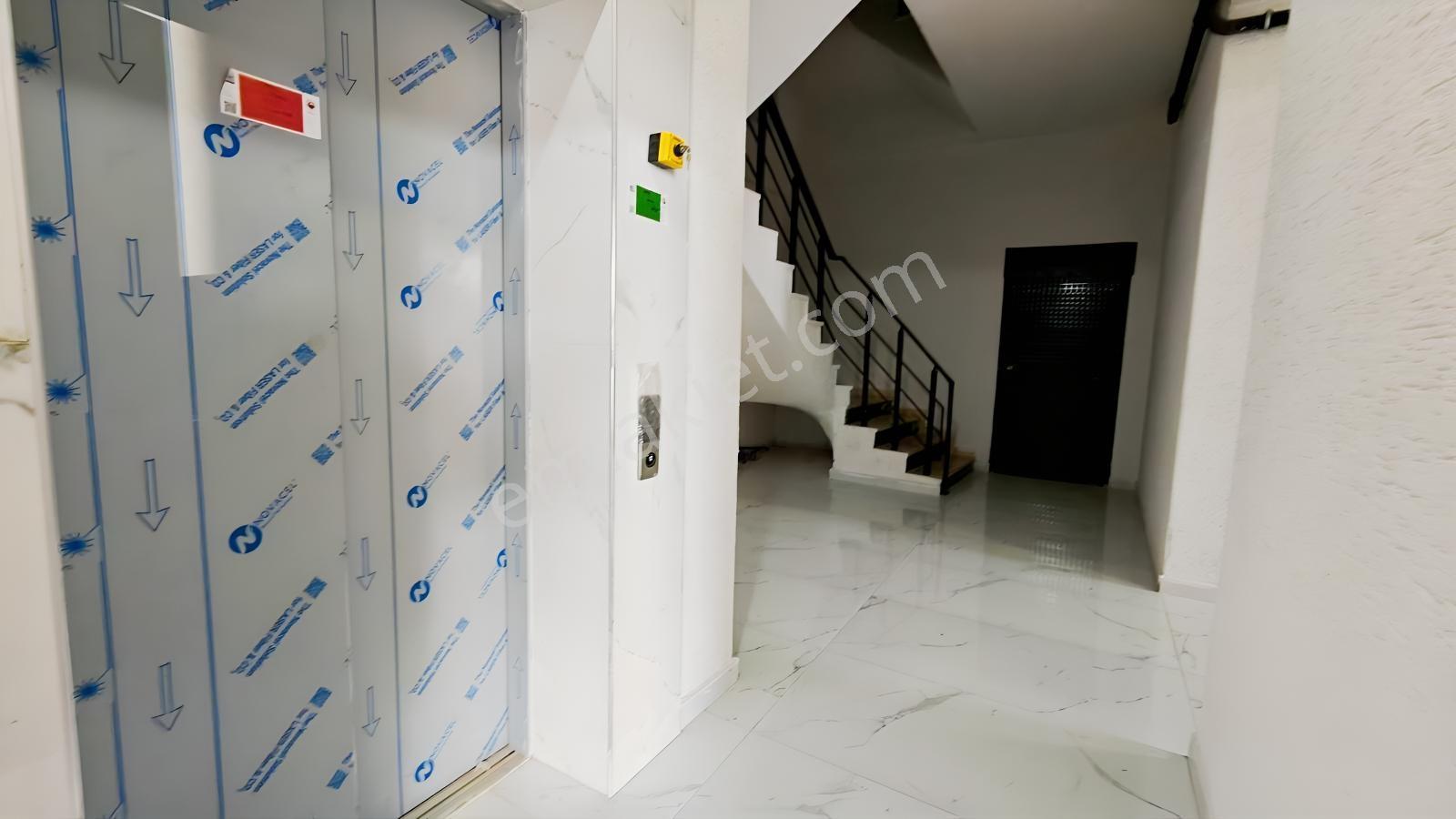 Kayalardan Kurşunluda Manzaralı Havuzlu Site İçi Lüks Daire — fotoğraf 5