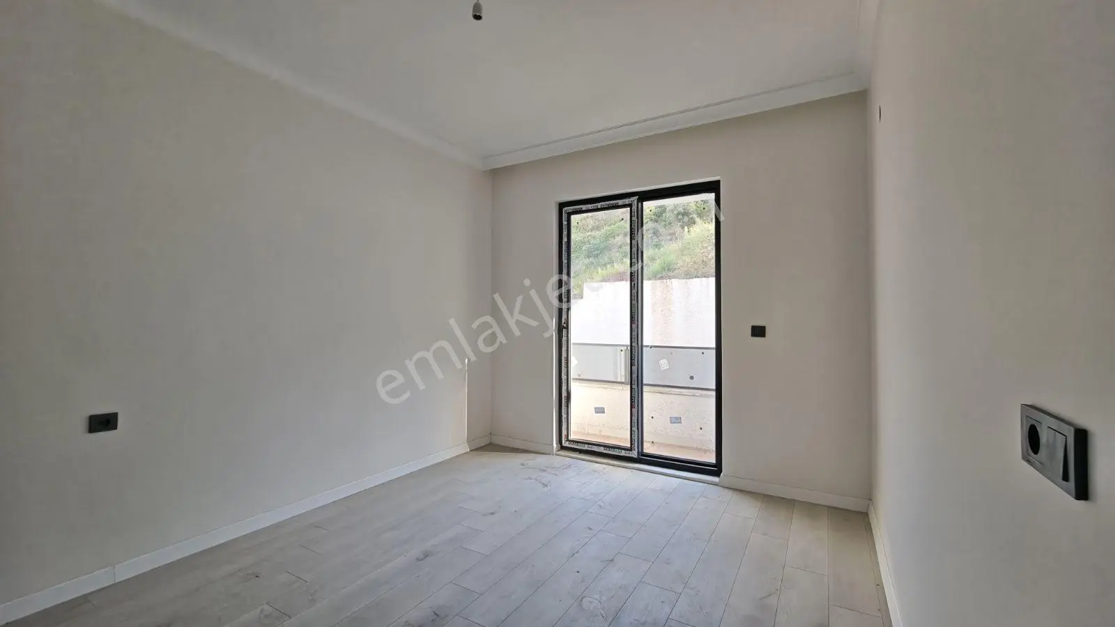 Kayalardan Kurşunluda Manzaralı Havuzlu Site İçi Lüks Daire — fotoğraf 7
