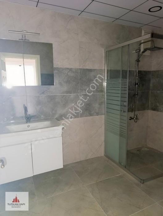 Yenidoğan Mh. Salı Pazarı Üstü Satılık 3+1 160m2 Ara Kat Kombili — fotoğraf 8