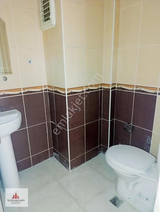 Yenidoğan Mh. Salı Pazarı Üstü Satılık 3+1 160m2 Ara Kat Kombili — fotoğraf 11