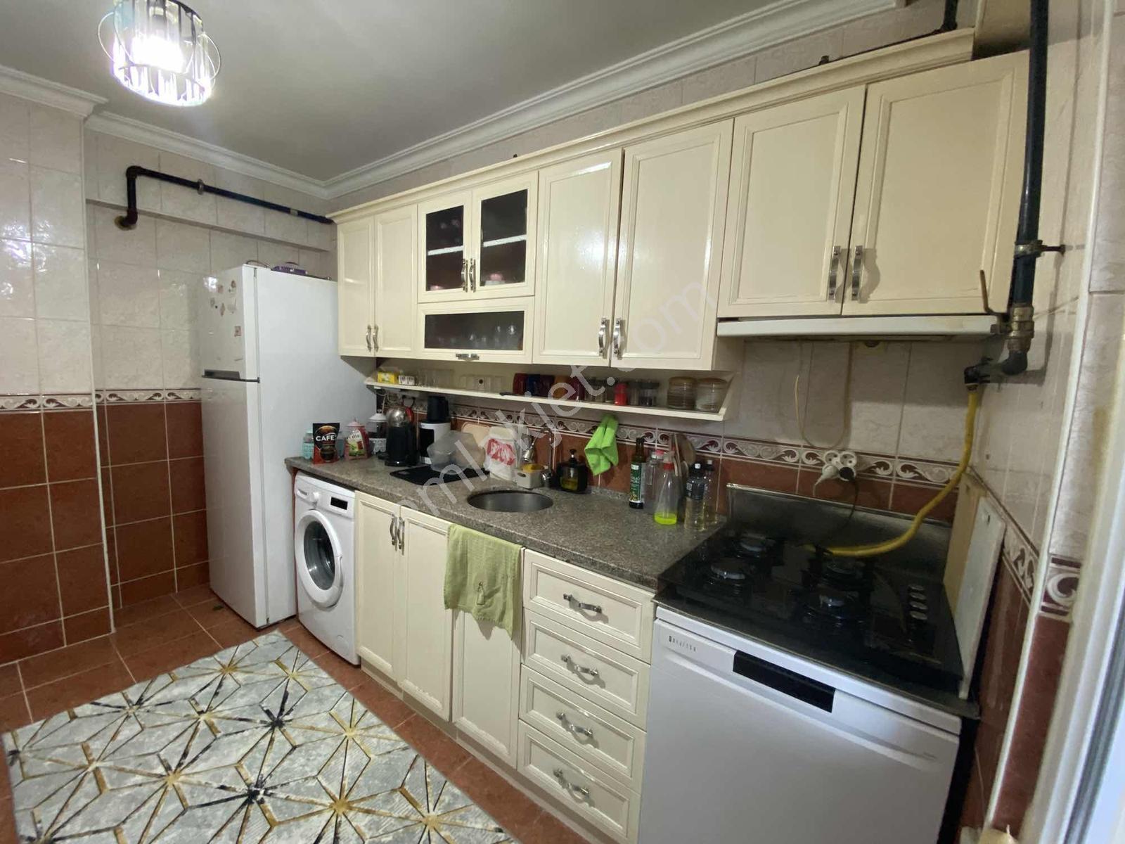Çorlu Çobançeşme Mahallesinde Anacadde Üzerind Satılık 2+1 Daire — fotoğraf 2