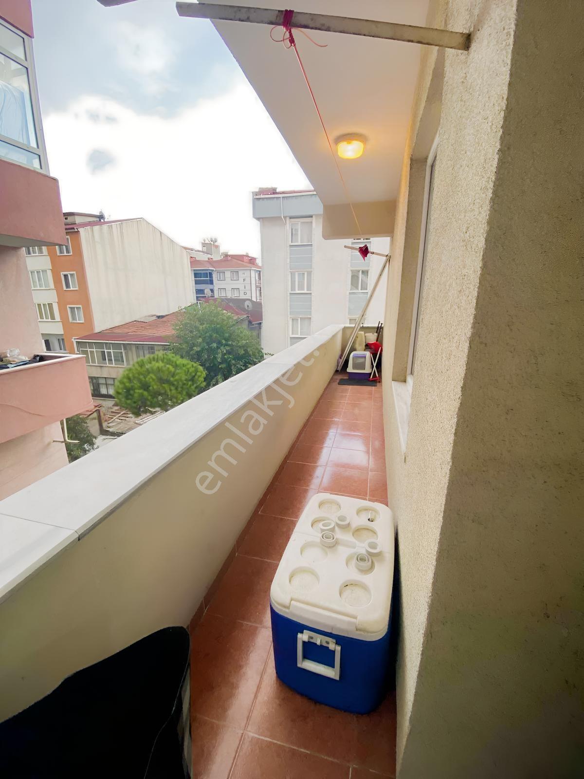 Çorlu Çobançeşme Mahallesinde Anacadde Üzerind Satılık 2+1 Daire — fotoğraf 5