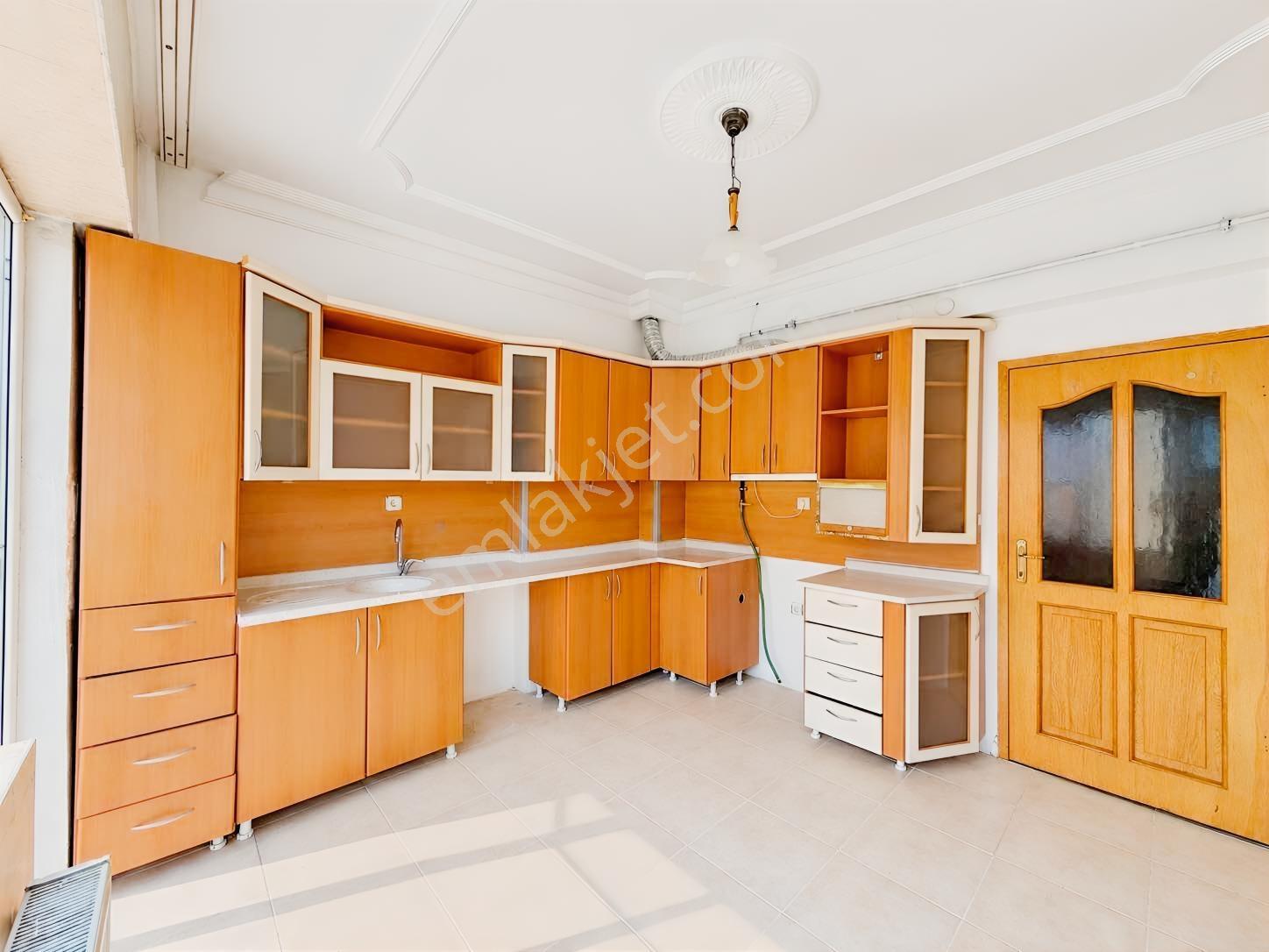 Remax Dem'den Ergenekon Mah. 3+1 Satılık Daire — fotoğraf 9