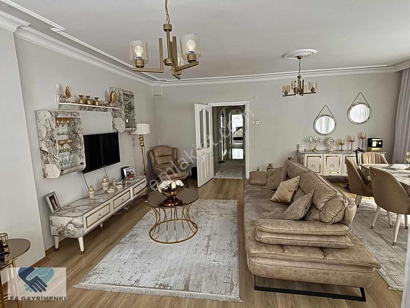 Alfa'dan Merdivenköy'de Satılık 3+1daire, 120m²hastanelere Yakın — fotoğraf 6