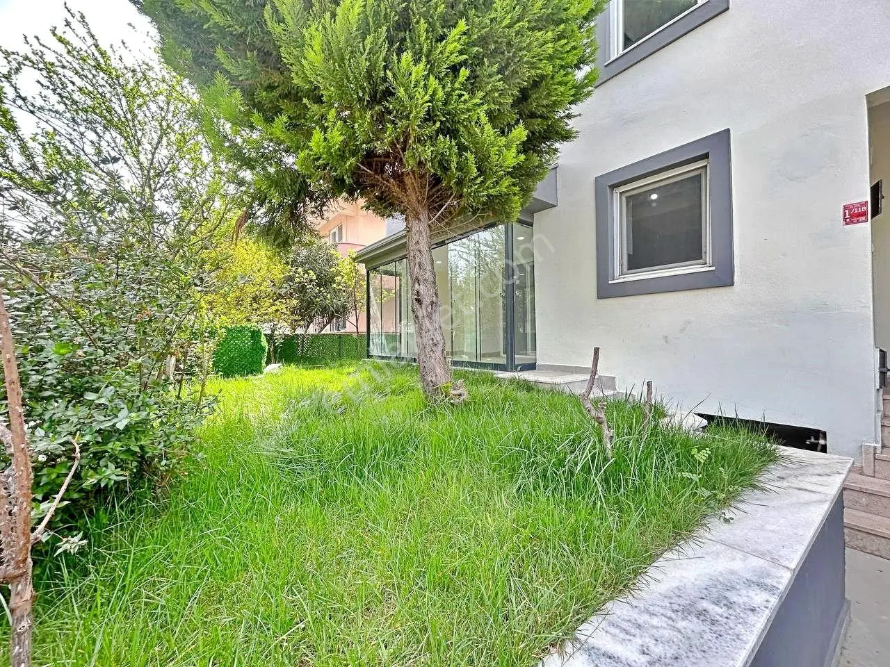 Uytundan Akçay'da Denize 400 Metre 3+1 Bahçeli Satılık Villa — fotoğraf 22