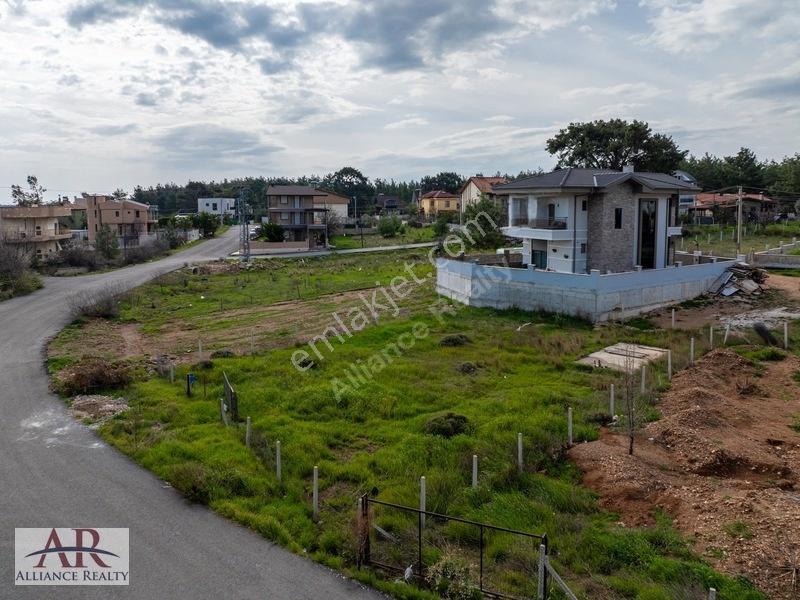 Döşemealtı Düzlerçamında Orman Yanı 475 M² Villa İmarlı Satılık