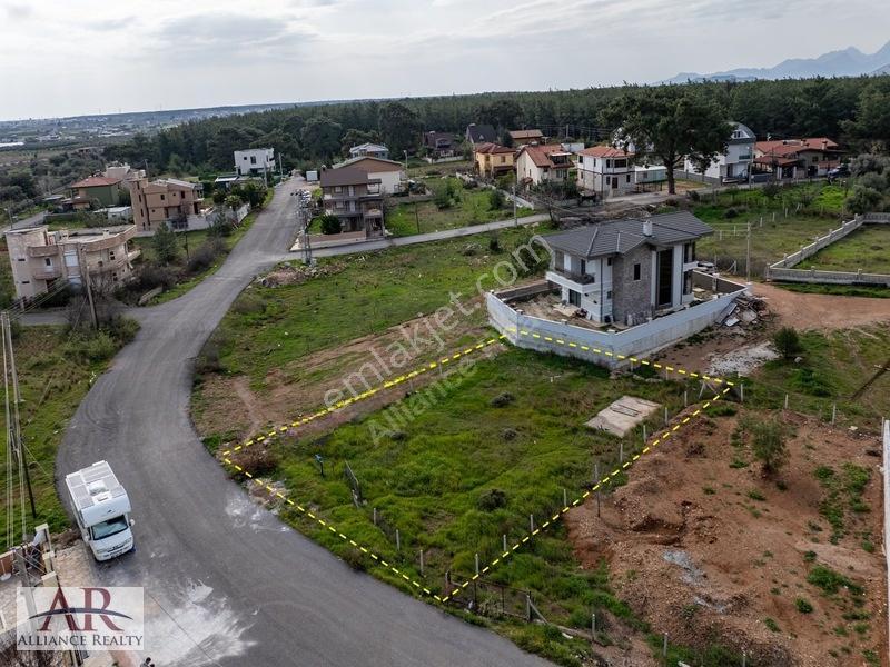 Döşemealtı Düzlerçamında Orman Yanı 475 M² Villa İmarlı Satılık — fotoğraf 2