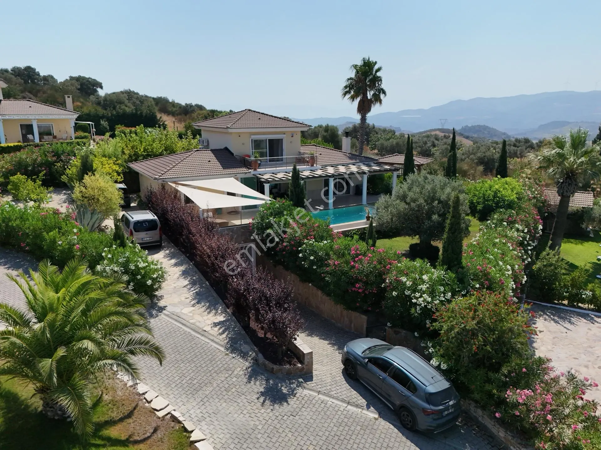 Kuşadası Yaylaköyde Satılık Müstakil Villa — fotoğraf 31
