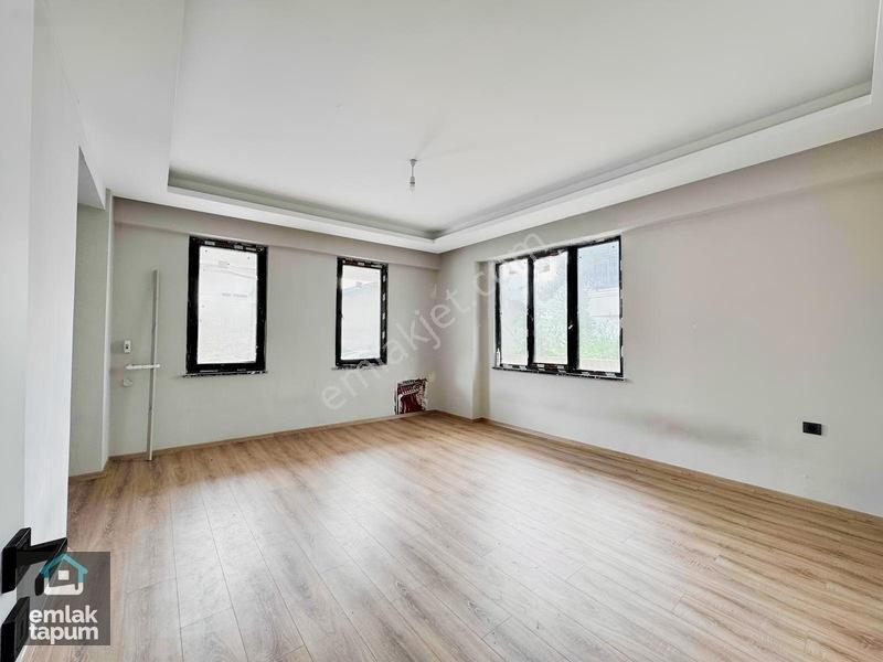 Dolunay'da İyi Konumda Üç Tarafı Açık Geniş Satılık 2+1 Daire — fotoğraf 10