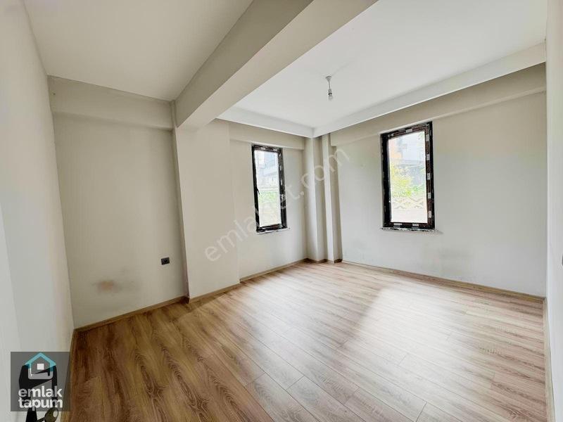 Dolunay'da İyi Konumda Üç Tarafı Açık Geniş Satılık 2+1 Daire — fotoğraf 12