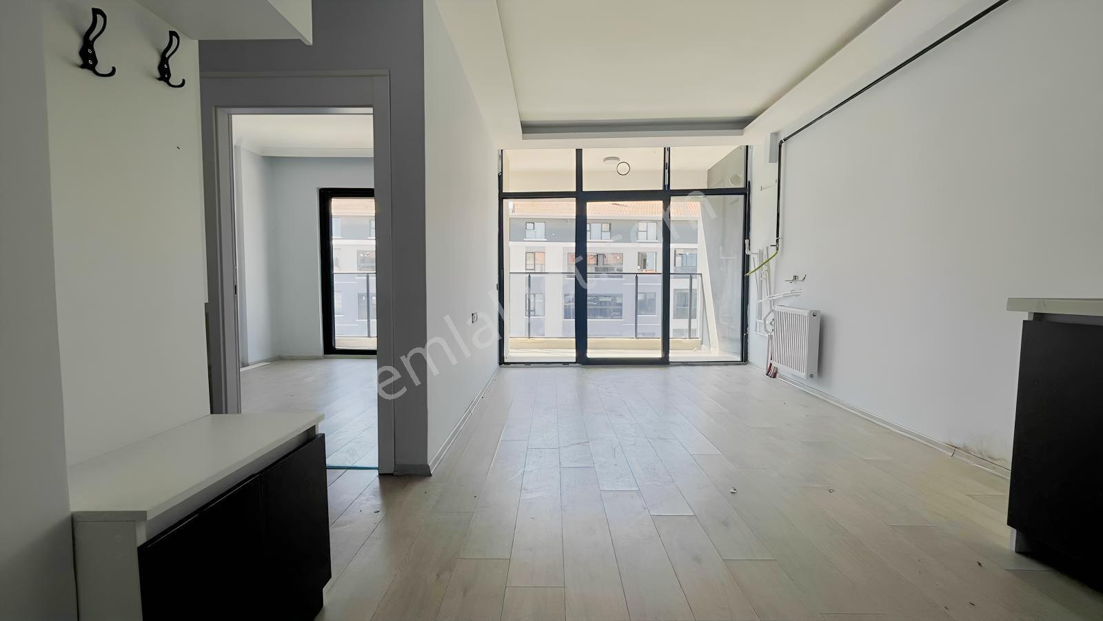 İncek'te Site İçerisinde/dublex/2m Kredili/satılık 2+1 — fotoğraf 2