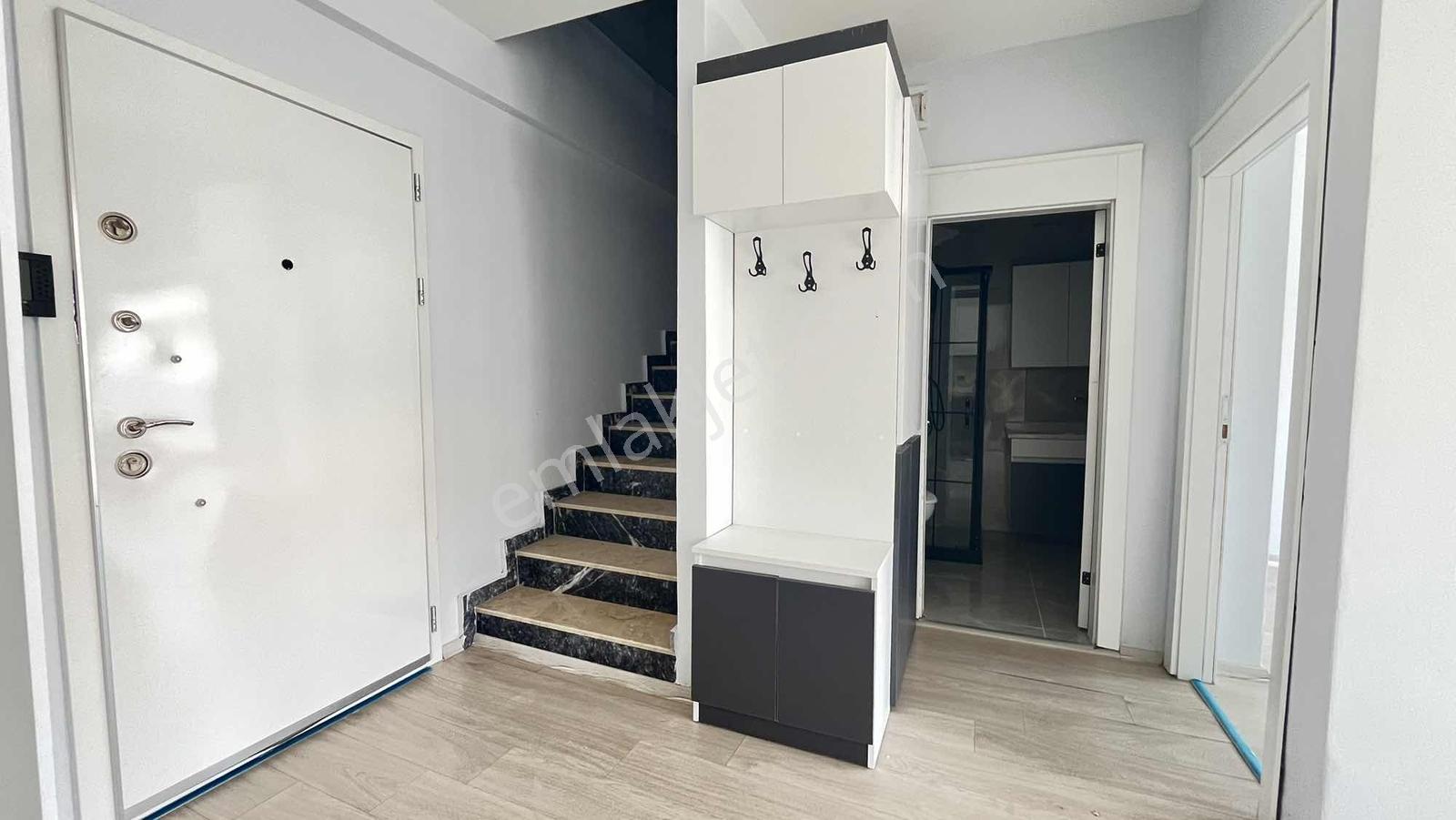 İncek'te Site İçerisinde/dublex/2m Kredili/satılık 2+1 — fotoğraf 9