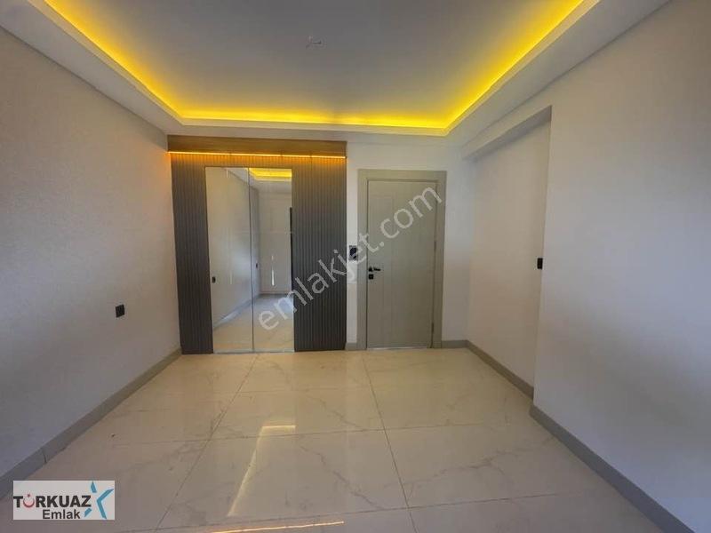 Havuzlu Site İçi Yerden Isıtma Takasa Açık Lüks — fotoğraf 5
