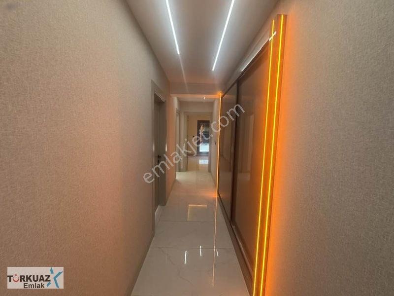 Havuzlu Site İçi Yerden Isıtma Takasa Açık Lüks — fotoğraf 14