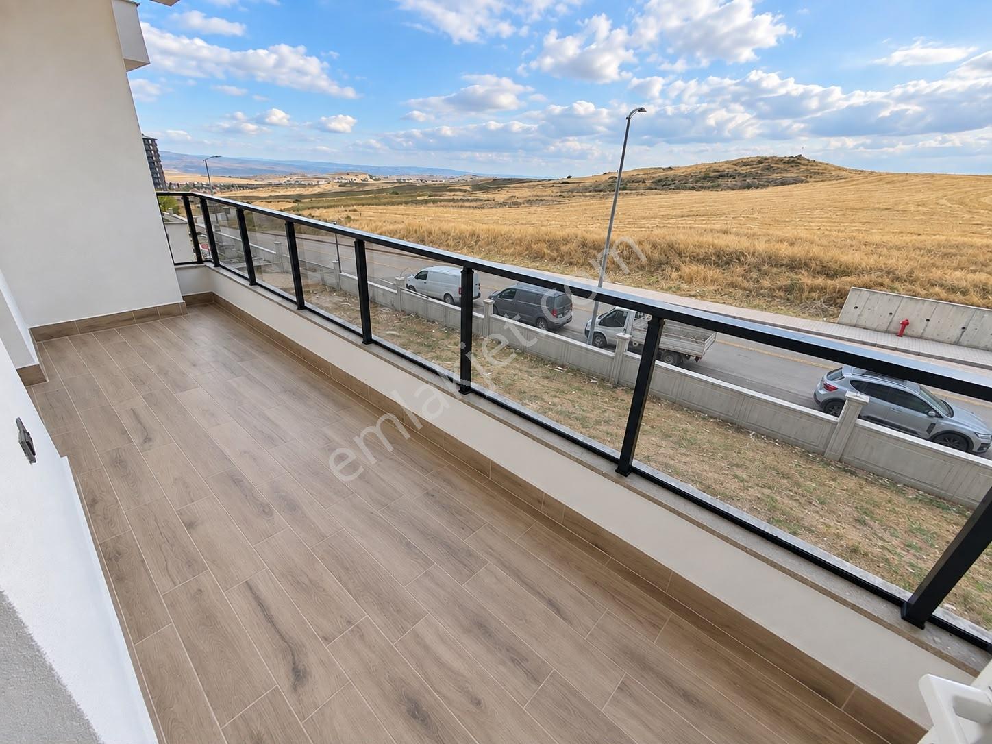 Emlak Danışmanım║atayurt Mh'de║çankaya Ünv. Yakını║ultra Lüx 2+1 — fotoğraf 4