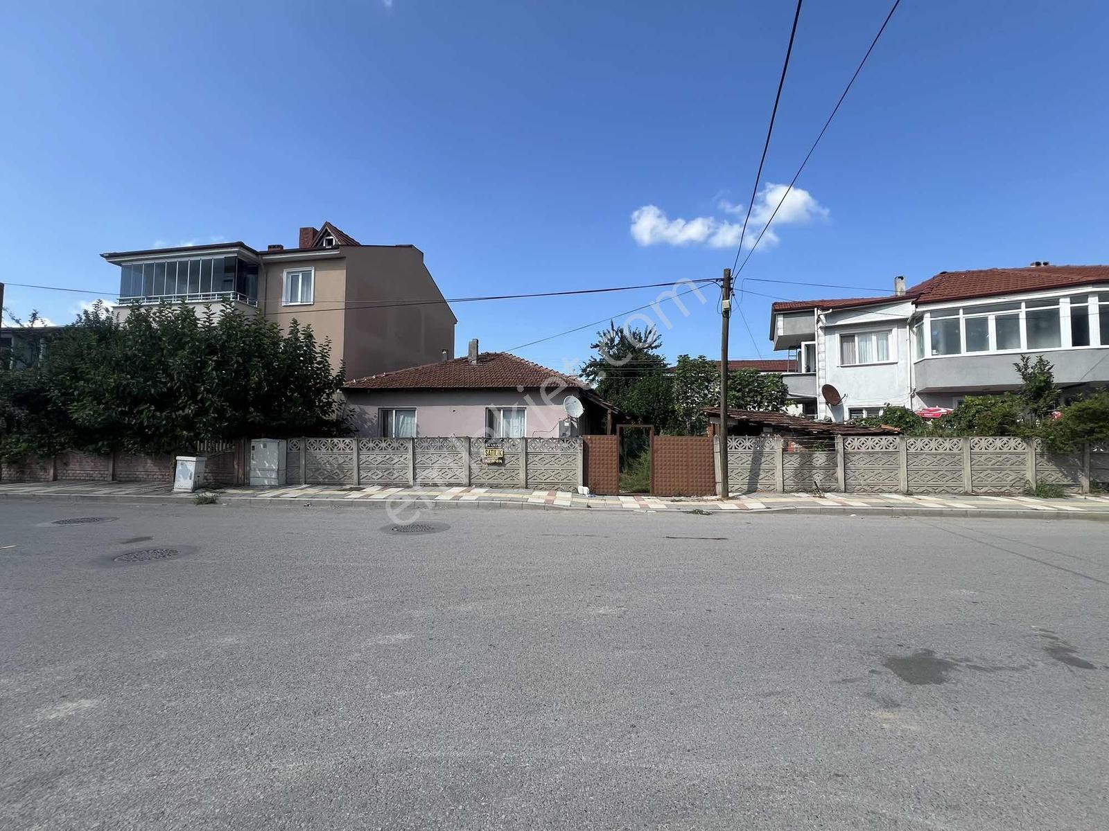 Yağcılarda Ana Cadde Üzerinde 183 M² Arsalı Müstakil 2+1 — fotoğraf 4