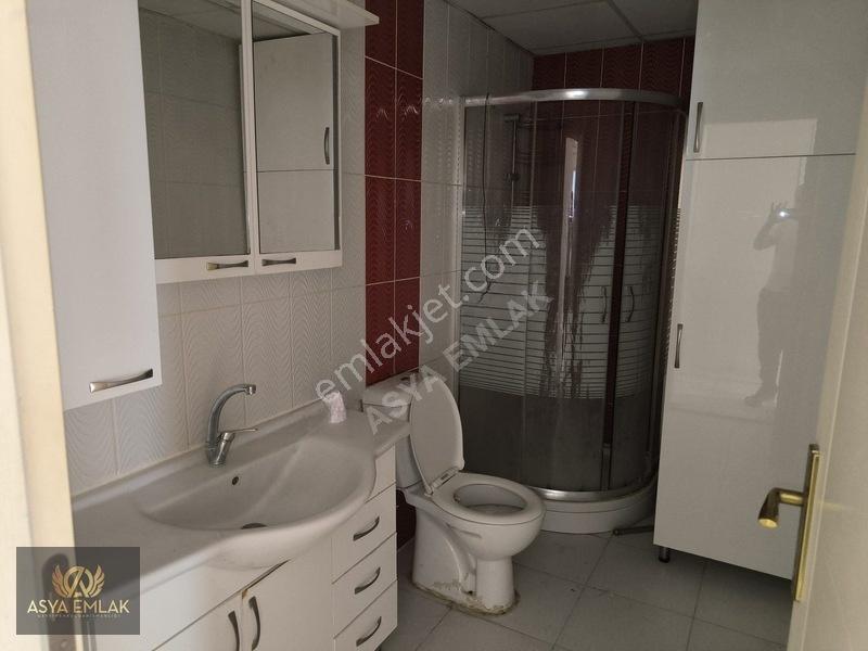 Fetih Caddesi Cepheli Geniş 3+1 Satılık — fotoğraf 6