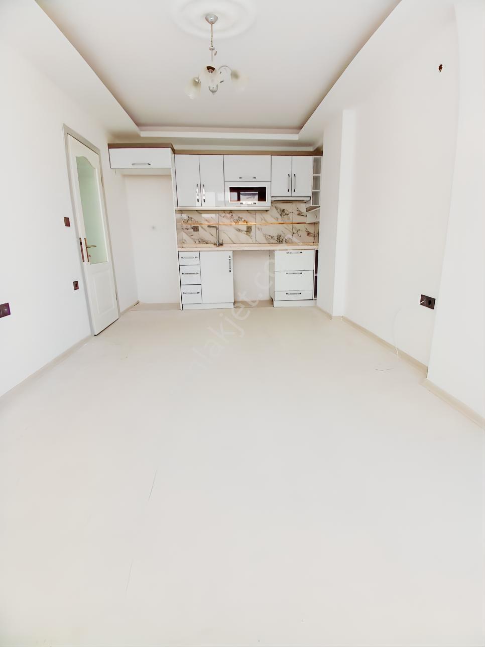 Didim Cumhuriyet Mahallesinde Satılık 1+1 Daire