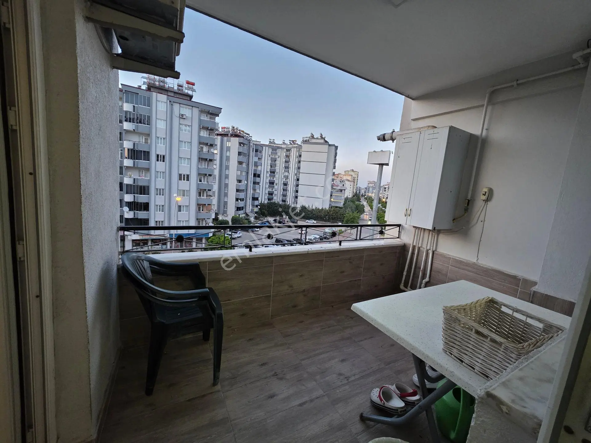 Şahintepe Tramvaya Yakın Hasarsız Arakat Ultra Lüx 190m2 3+1 — fotoğraf 9