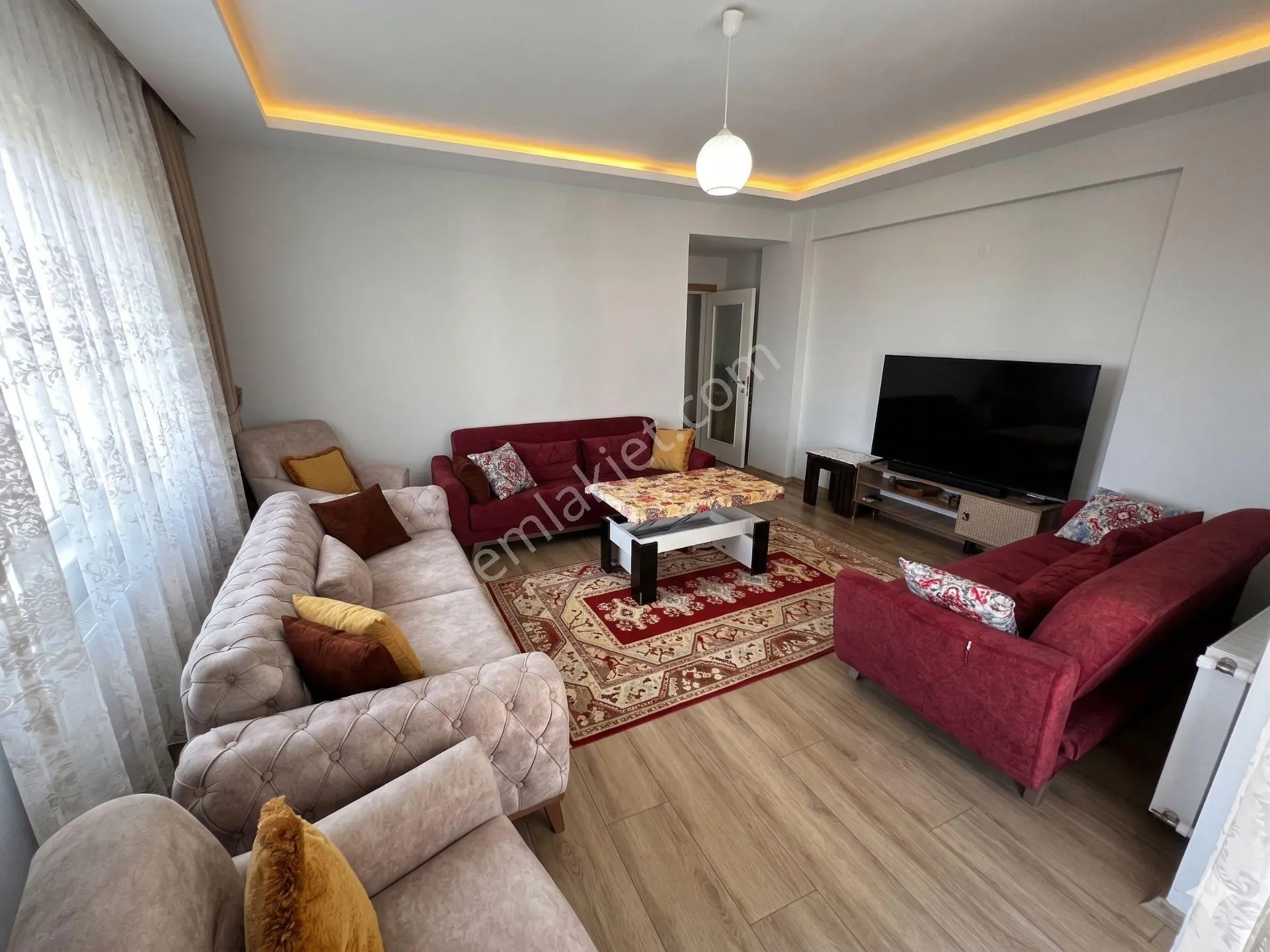 🟣🟣aktiften Modern Mimari Ve Konfor: Akçay'da Doğalgazlı, Ara Kat Ön Cephe Ayrı Mutfaklı 2+1 Daire — fotoğraf 4