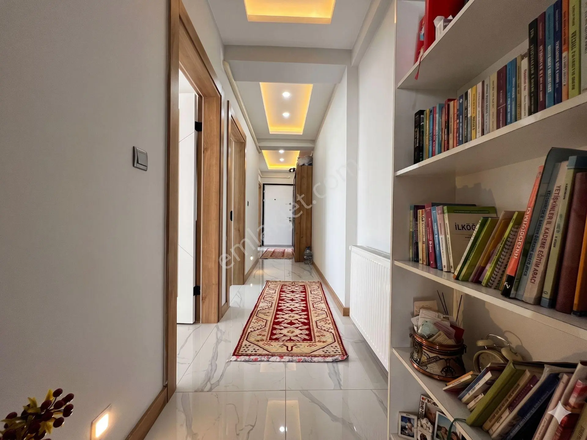 🟣🟣aktiften Modern Mimari Ve Konfor: Akçay'da Doğalgazlı, Ara Kat Ön Cephe Ayrı Mutfaklı 2+1 Daire — fotoğraf 10