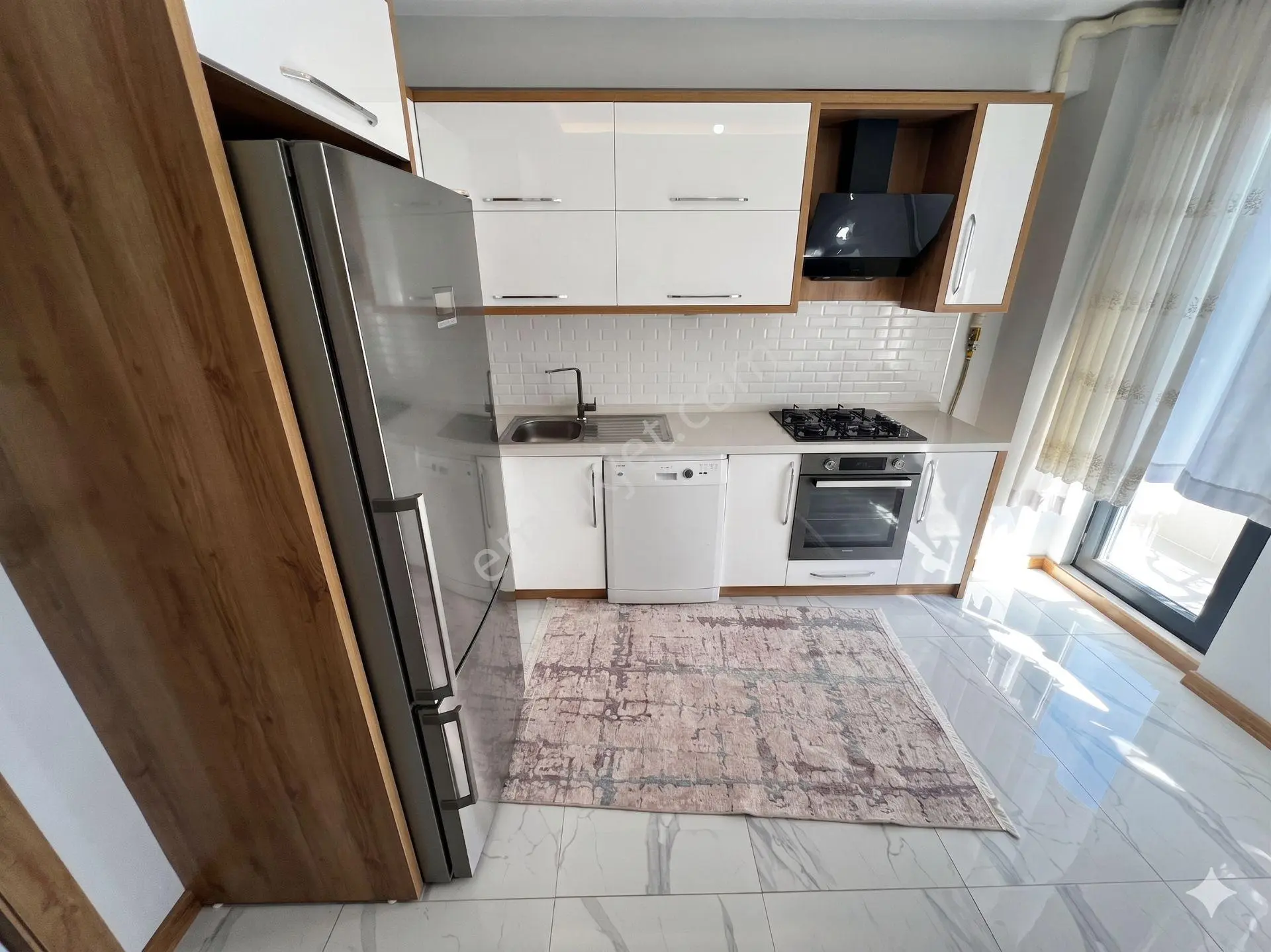 🟣🟣aktiften Modern Mimari Ve Konfor: Akçay'da Doğalgazlı, Ara Kat Ön Cephe Ayrı Mutfaklı 2+1 Daire — fotoğraf 21