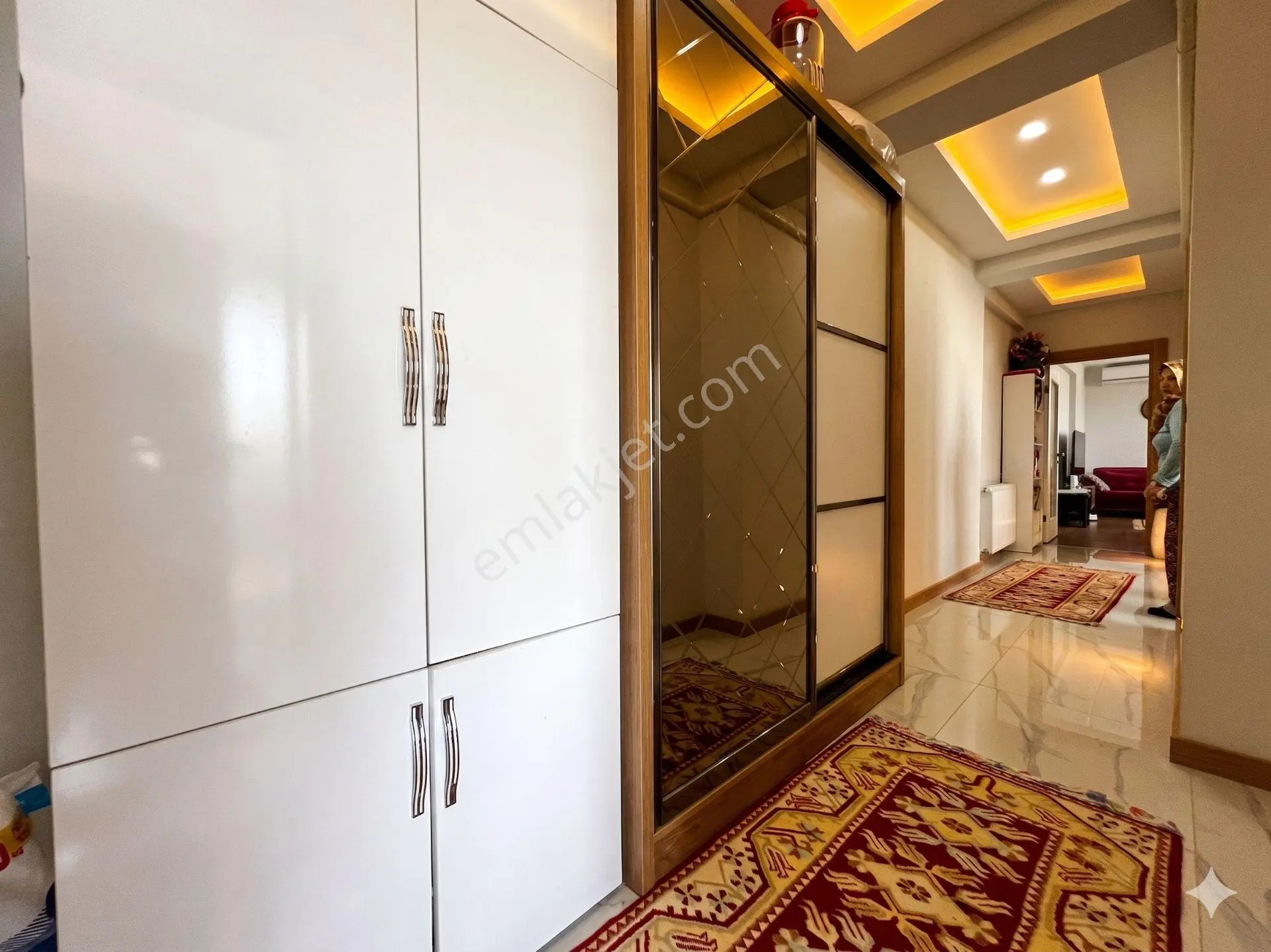 🟣🟣aktiften Modern Mimari Ve Konfor: Akçay'da Doğalgazlı, Ara Kat Ön Cephe Ayrı Mutfaklı 2+1 Daire — fotoğraf 27