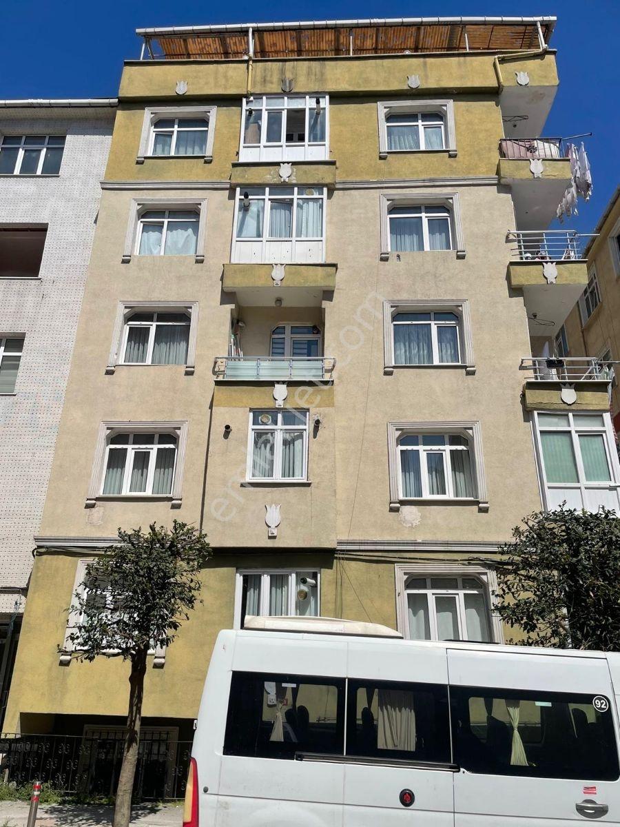 Güngören İnönü Cadd. Civarında Kentsele Girmiş Binada 2+1 2.kat — fotoğraf 2