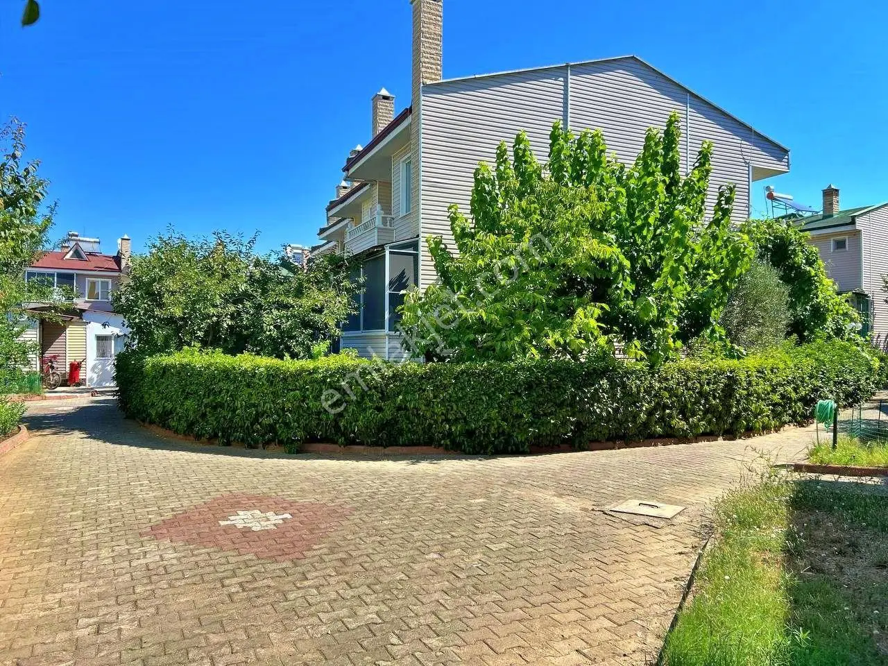 Uytundan Edremitte Daire Fiyatına 5+1 Satılık Tripleks Villa — fotoğraf 13