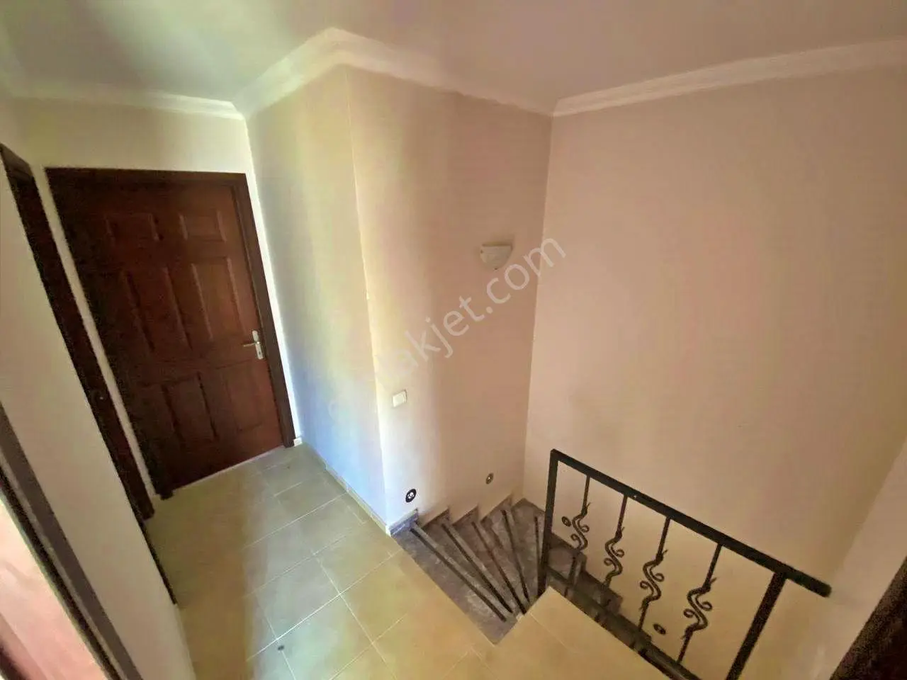 Uytundan Edremitte Daire Fiyatına 5+1 Satılık Tripleks Villa — fotoğraf 26