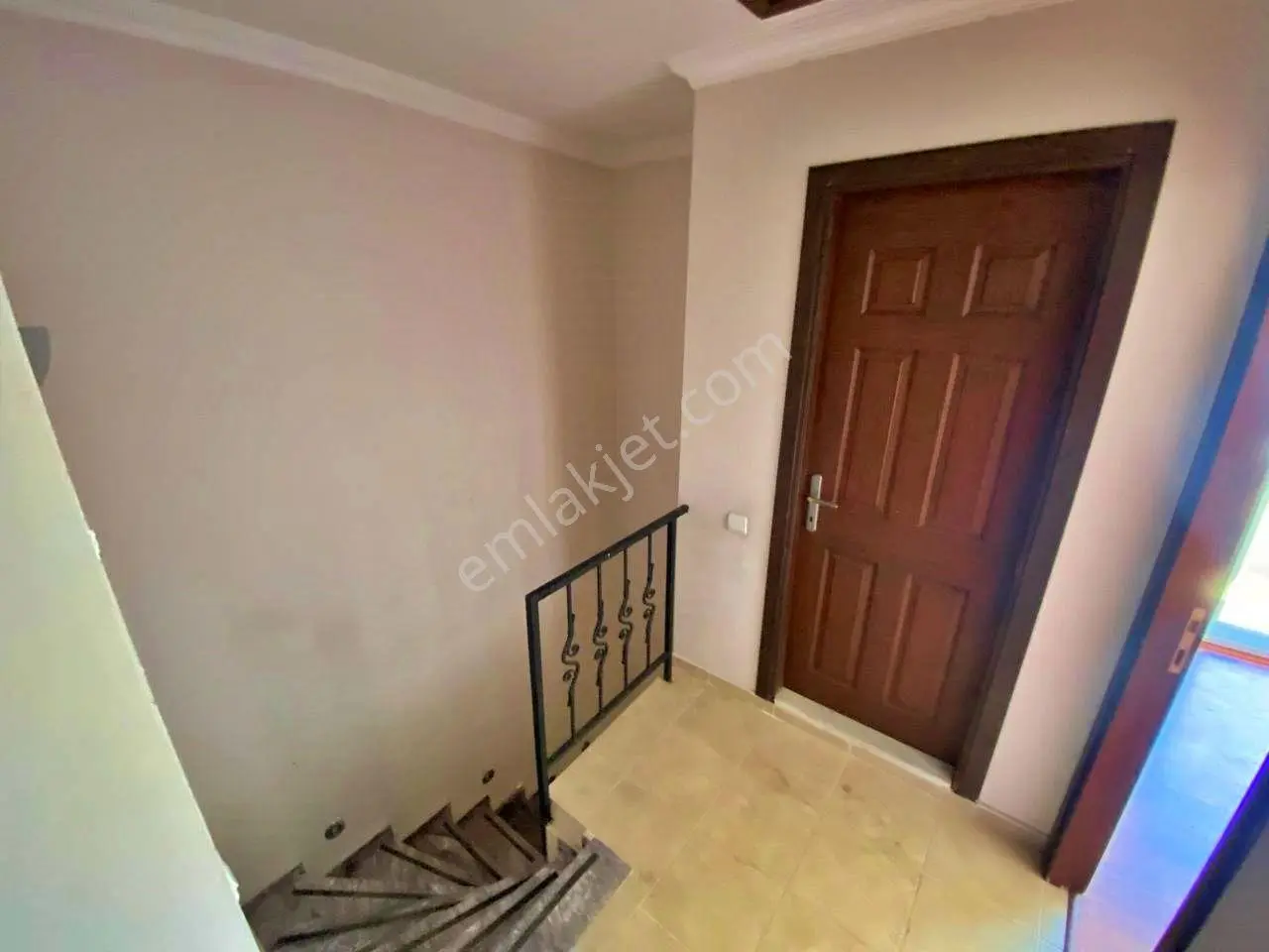 Uytundan Edremitte Daire Fiyatına 5+1 Satılık Tripleks Villa — fotoğraf 28