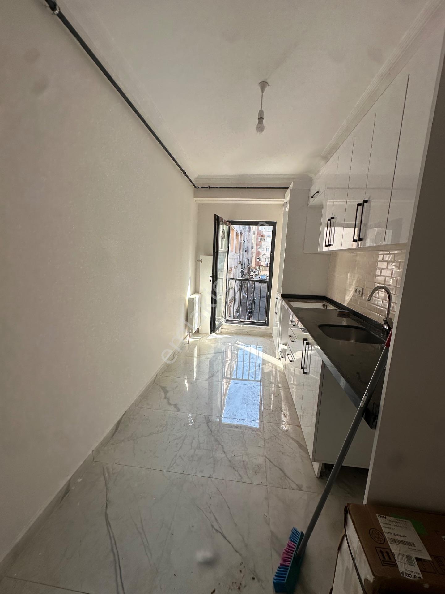 Fındıkzade Tramvaya Yakın Yeni Binada Takasa Uygun — fotoğraf 12