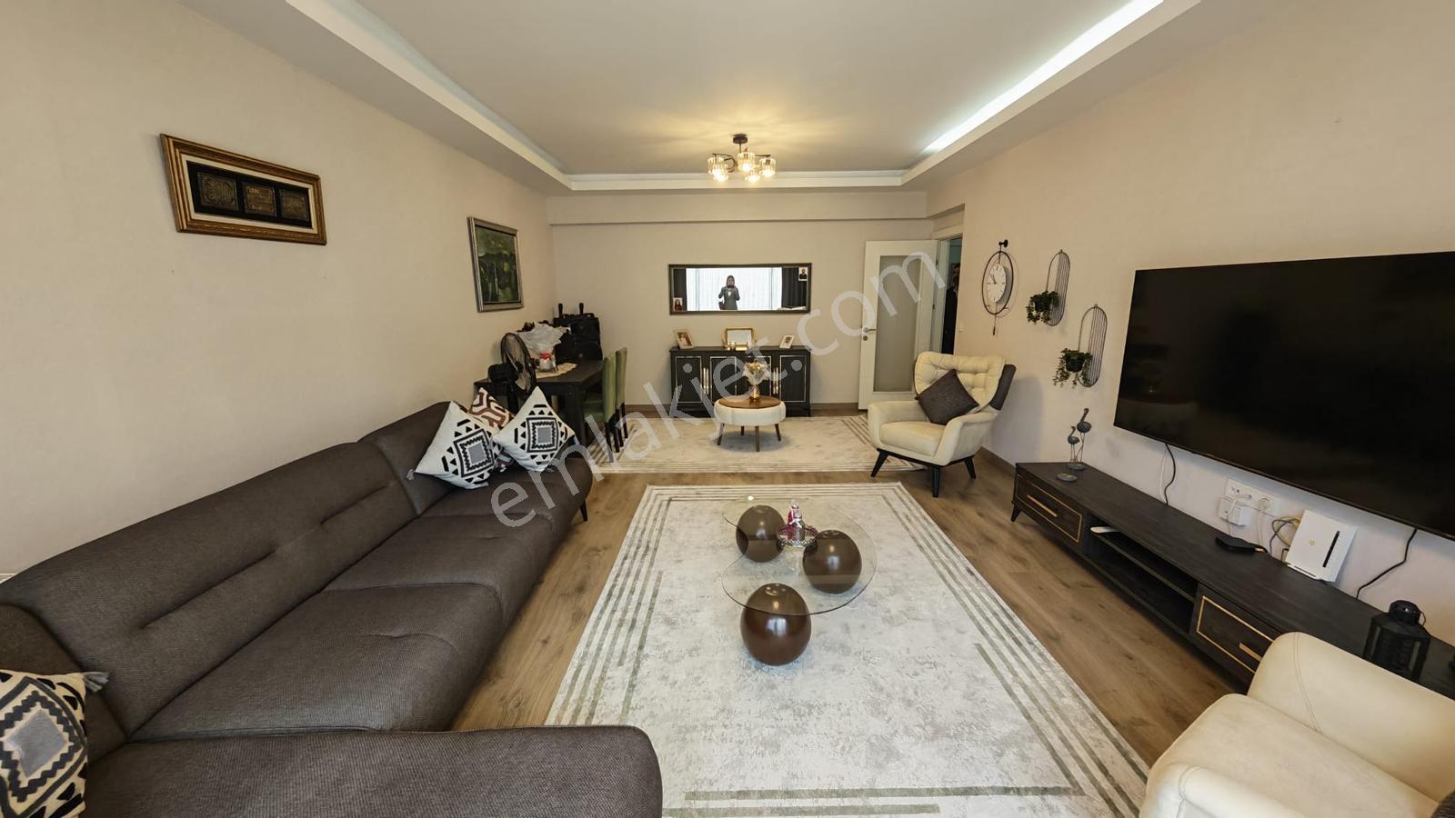 Törekent Mah. Newera Seyirtepe Kon. 3+1 Satılık Daire