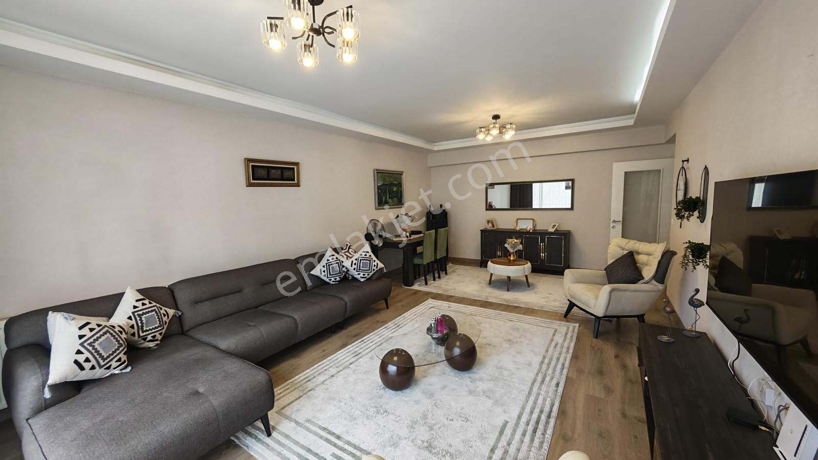 Törekent Mah. Newera Seyirtepe Kon. 3+1 Satılık Daire — fotoğraf 2
