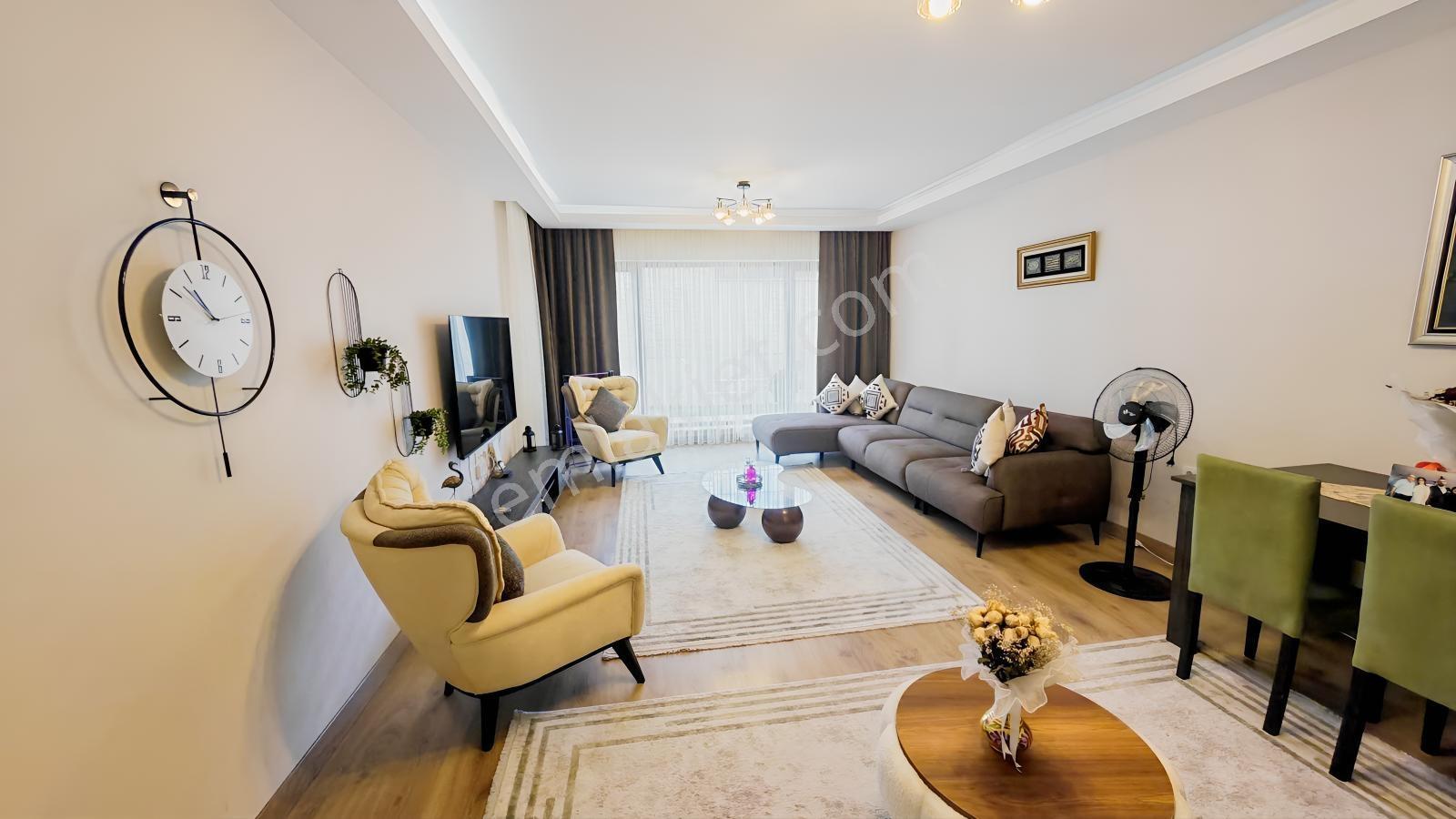 Törekent Mah. Newera Seyirtepe Kon. 3+1 Satılık Daire — fotoğraf 3