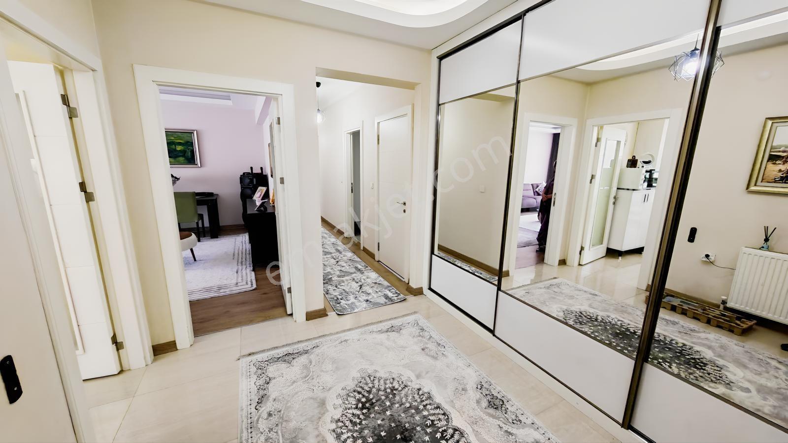 Törekent Mah. Newera Seyirtepe Kon. 3+1 Satılık Daire — fotoğraf 21