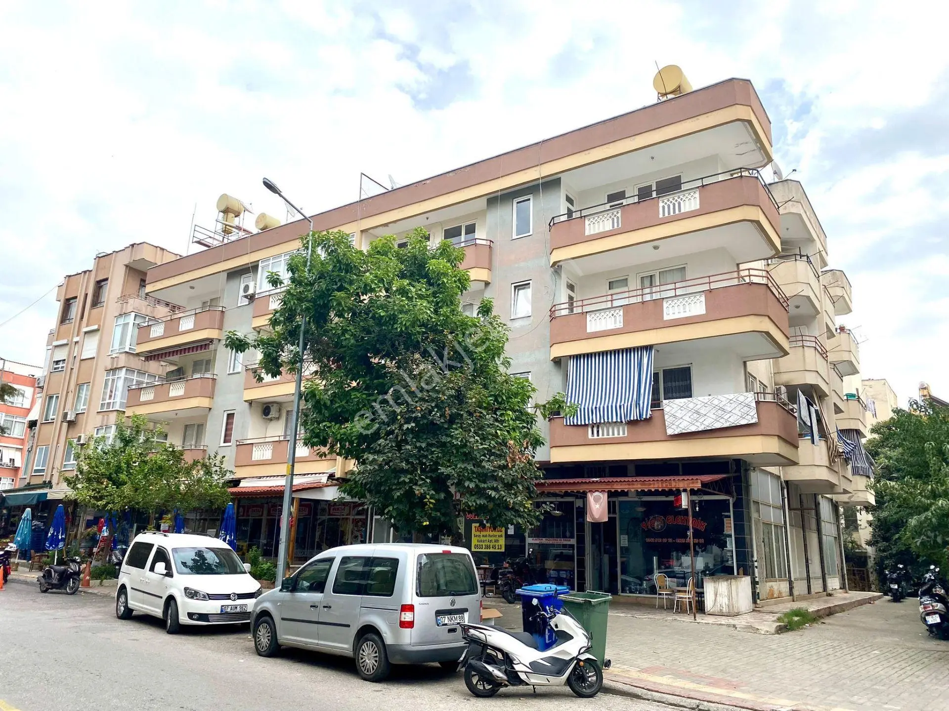 Alanya Merkezde 5+1 Ayrı Mutfaklı Satılık Dublex Daire — fotoğraf 3