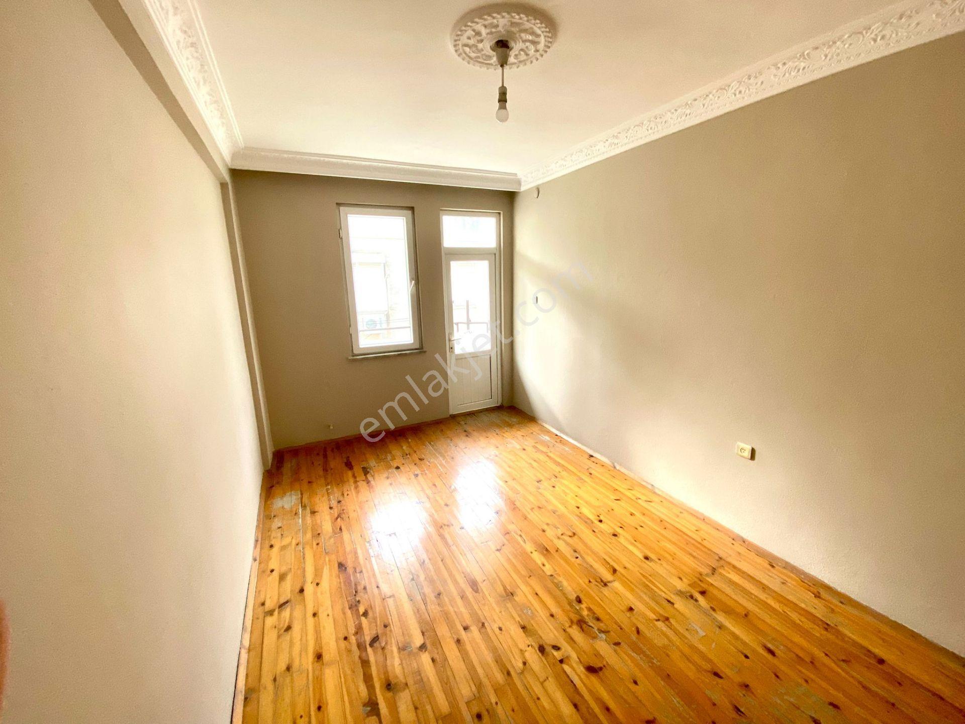 Alanya Merkezde 5+1 Ayrı Mutfaklı Satılık Dublex Daire — fotoğraf 13