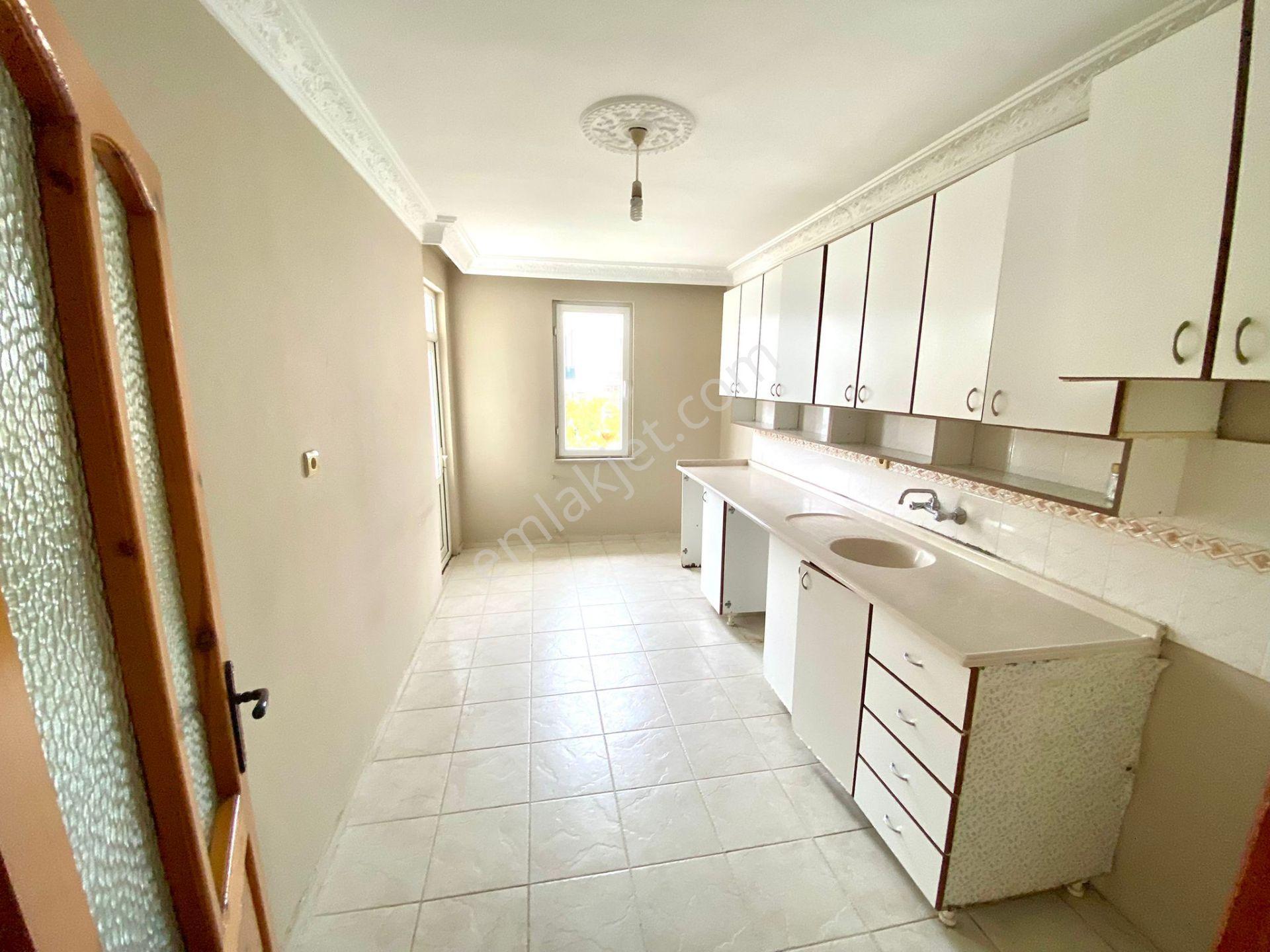 Alanya Merkezde 5+1 Ayrı Mutfaklı Satılık Dublex Daire — fotoğraf 14
