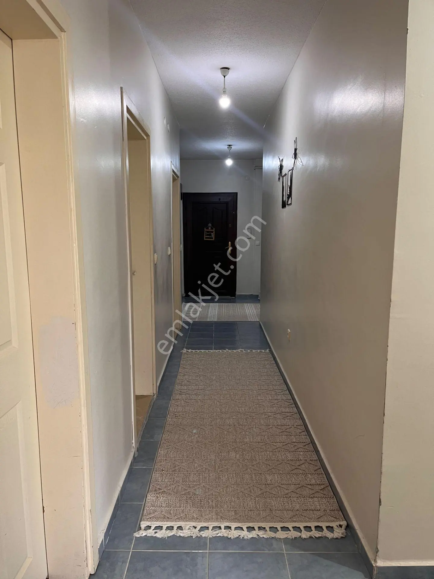 Pekgöz Emlak'tan Eski Toki'lerde İçi Full Yapılı Masrafsız 3+1 Daire Satılık — fotoğraf 3