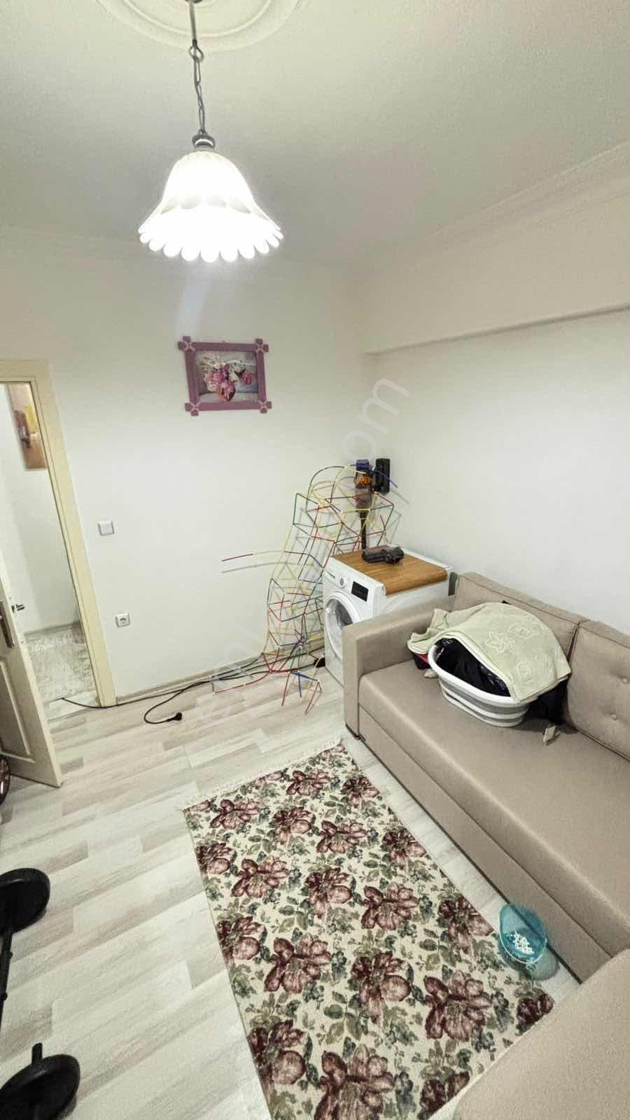 Yenimahallede Satılık 3+1 Ayrı Mutfak Ara Kat Daire — fotoğraf 10