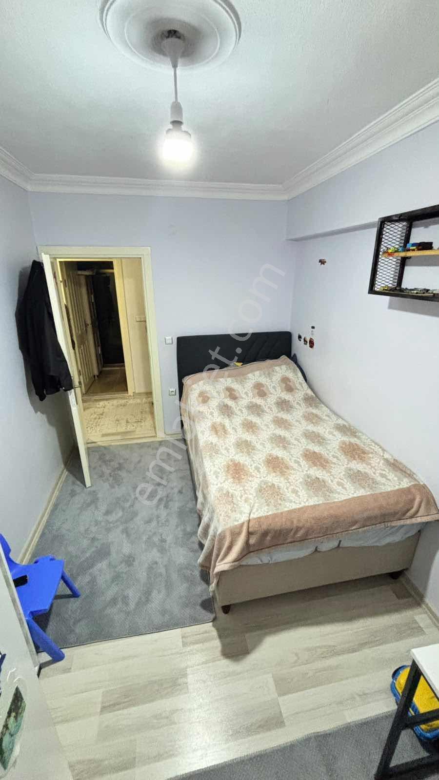 Yenimahallede Satılık 3+1 Ayrı Mutfak Ara Kat Daire — fotoğraf 12