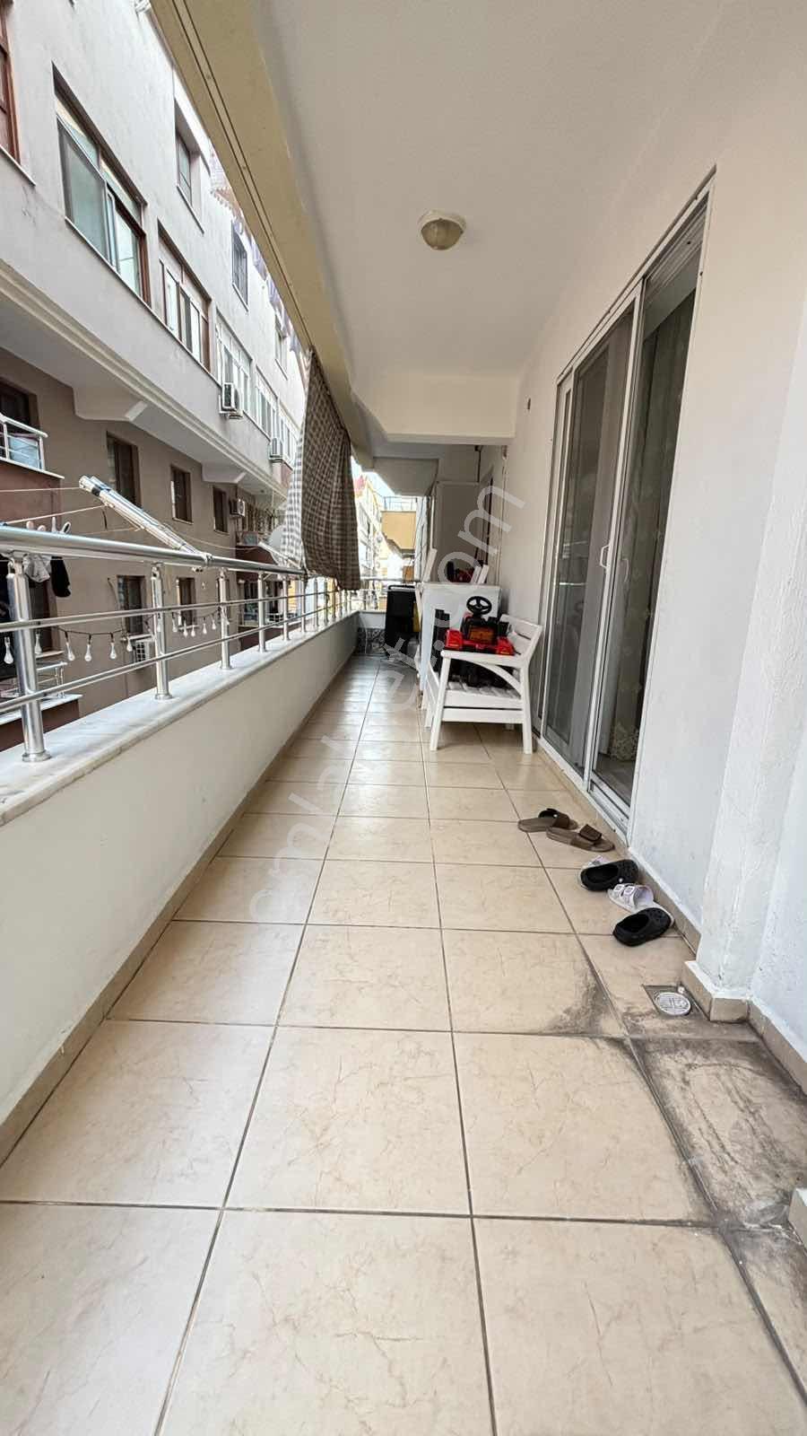 Yenimahallede Satılık 3+1 Ayrı Mutfak Ara Kat Daire — fotoğraf 16