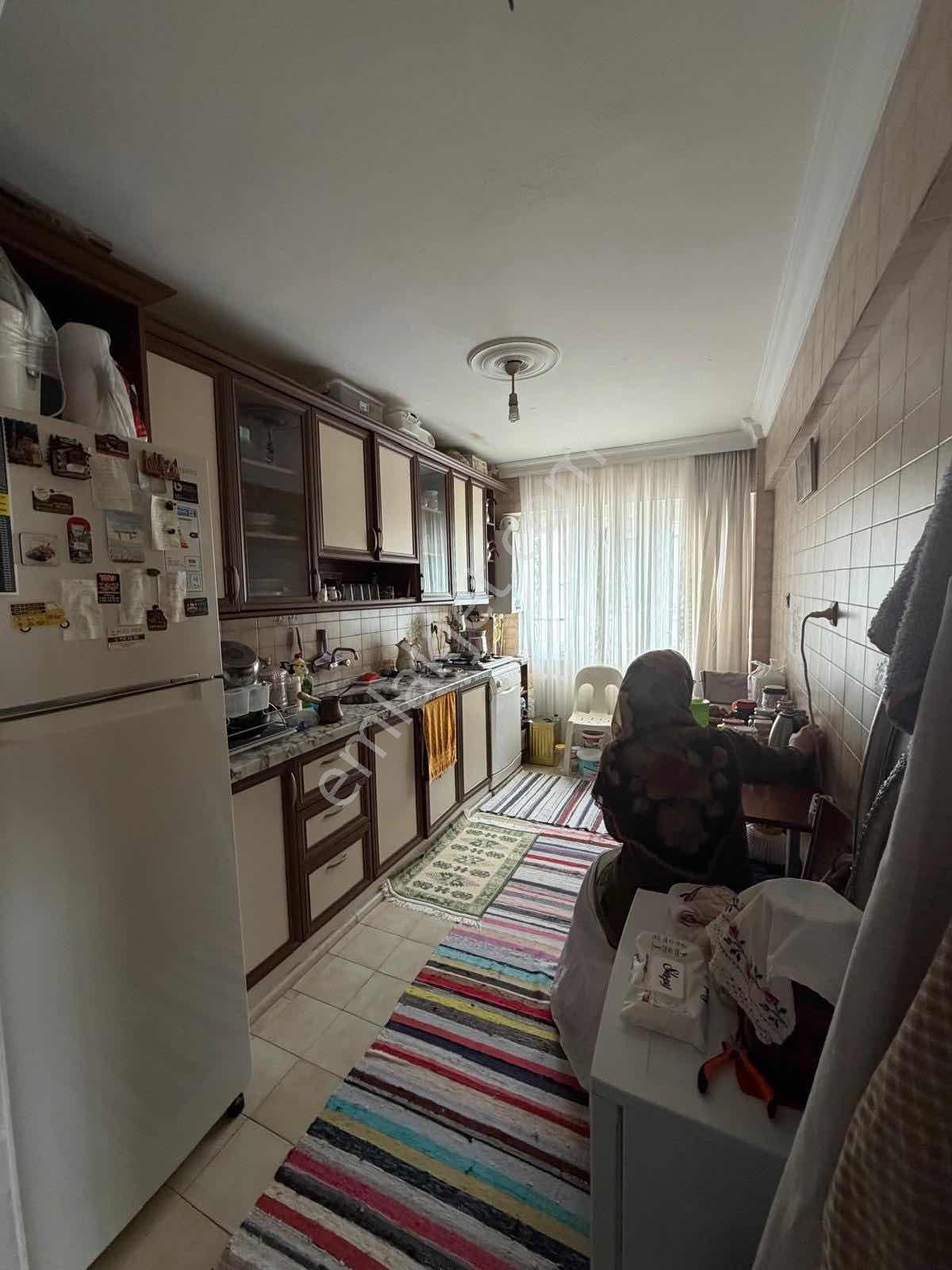 Ulucan'dan Devlet Hastanesi Karşısı Satılık 3+1 Daire — fotoğraf 3
