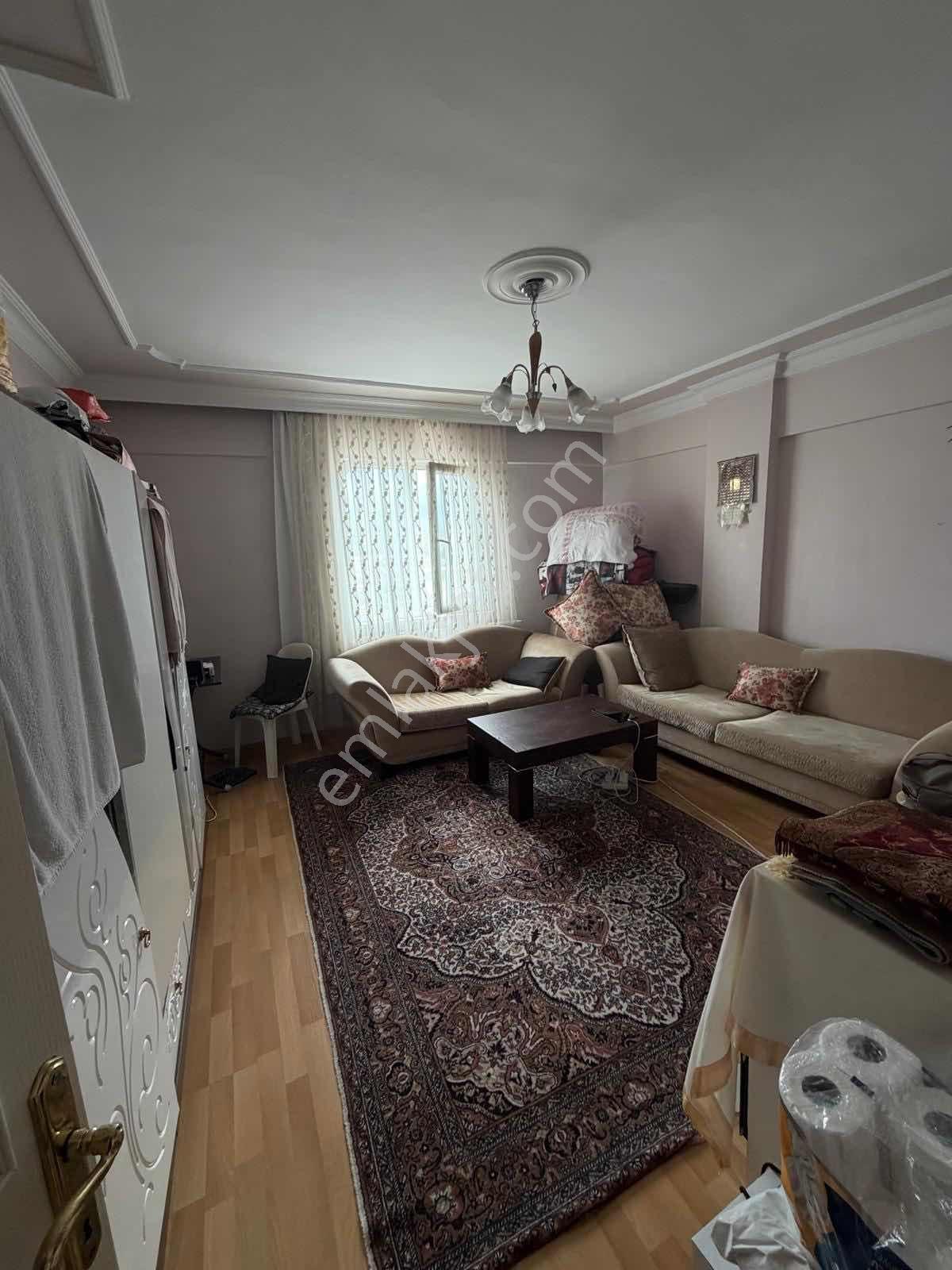 Ulucan'dan Devlet Hastanesi Karşısı Satılık 3+1 Daire — fotoğraf 4