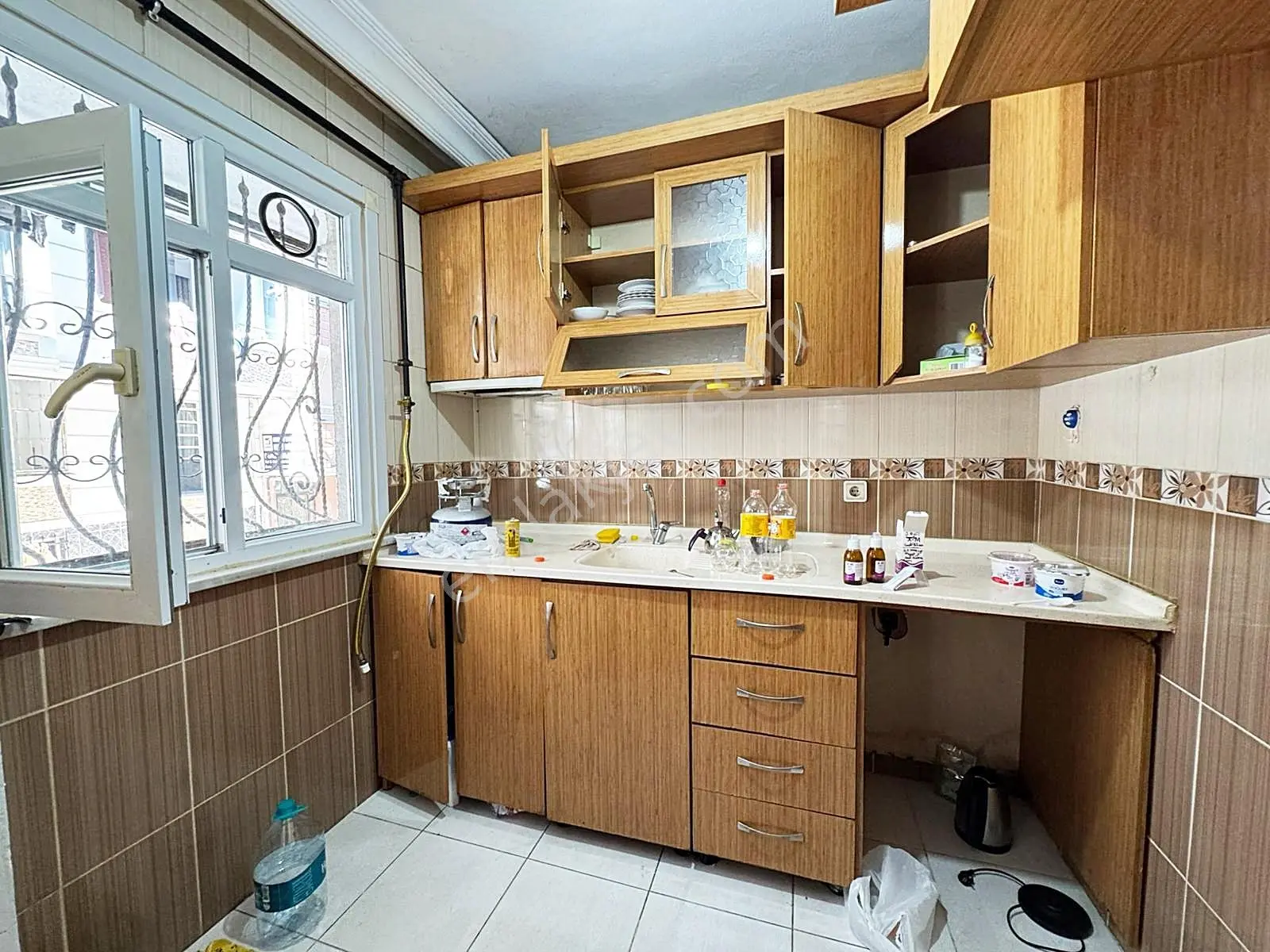 Ed Yapı'dan Ana Caddeye 1 Dk Mesafede 2+1 Balkonlu Yüksek Giriş — fotoğraf 13