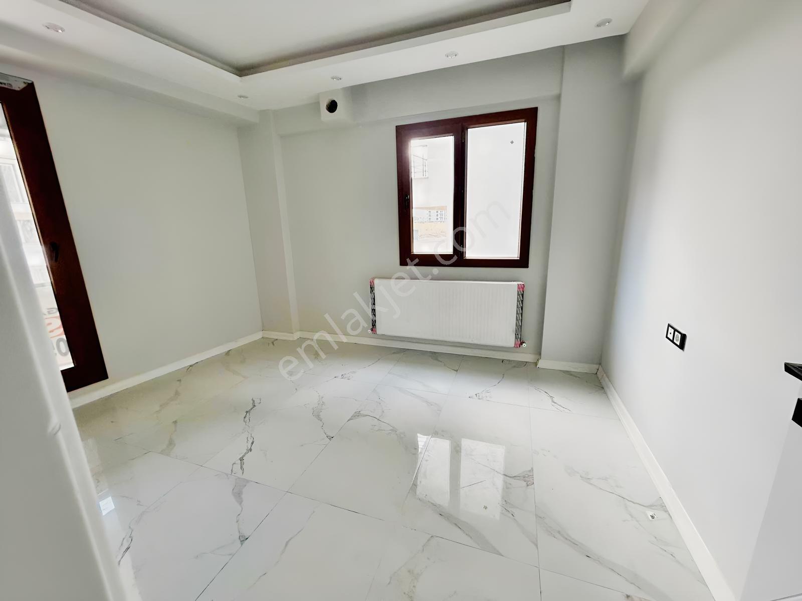 Emlak Center'dan Muradiye Mah Satılık 1+1 Sıfır Daire — fotoğraf 3